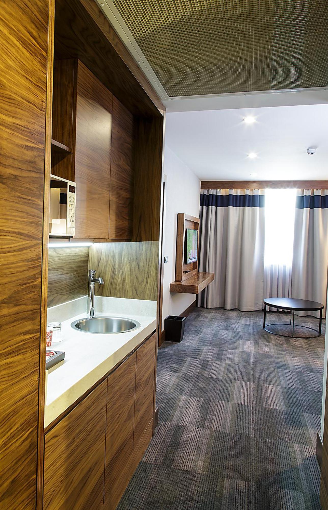 Selection King Suite