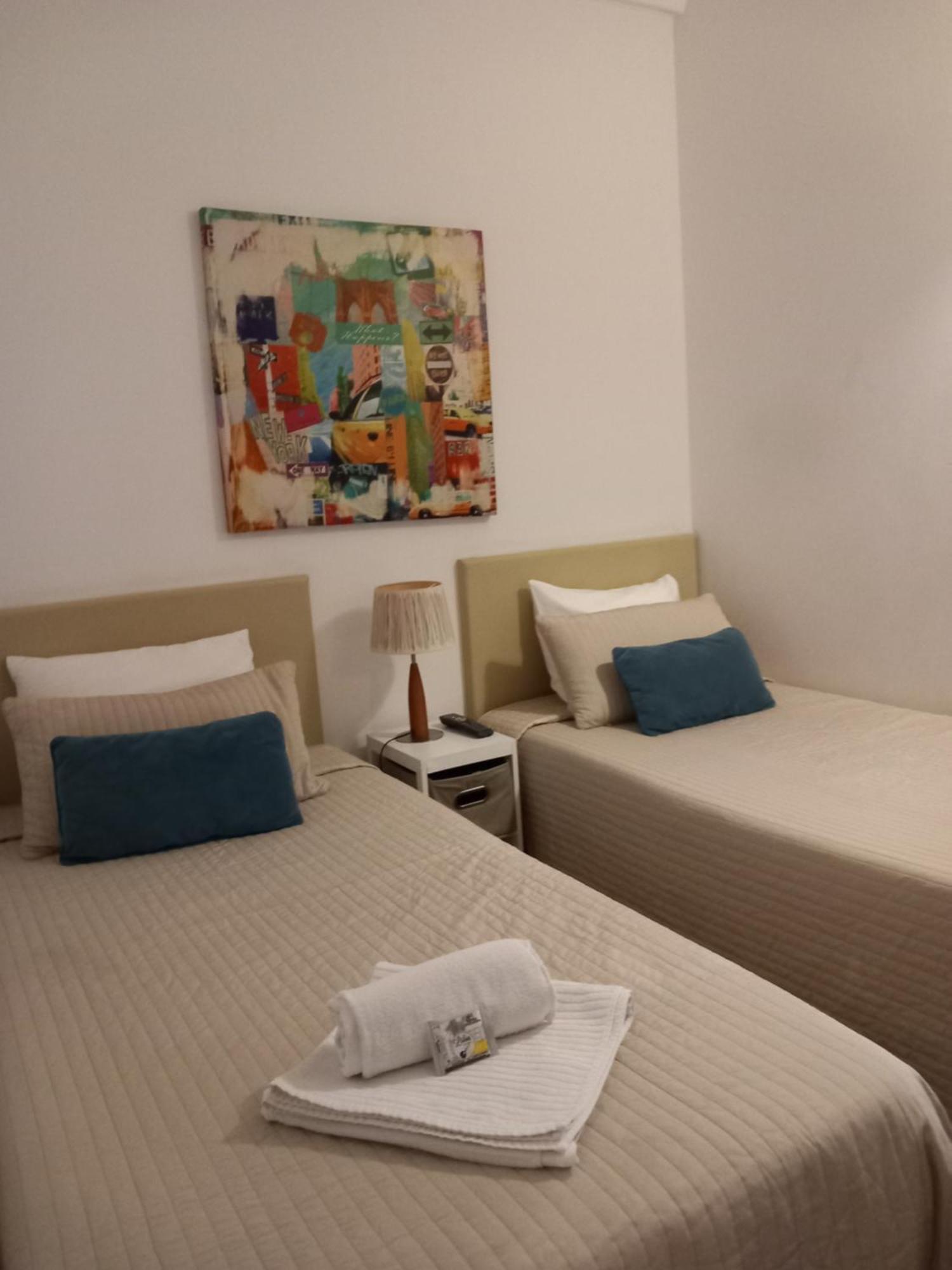 Twin Room Private Bathroom
