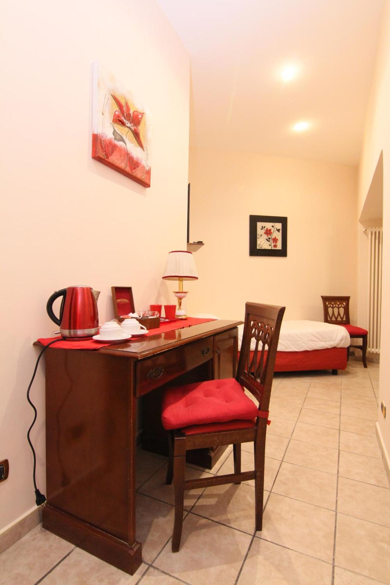 Triple Room
