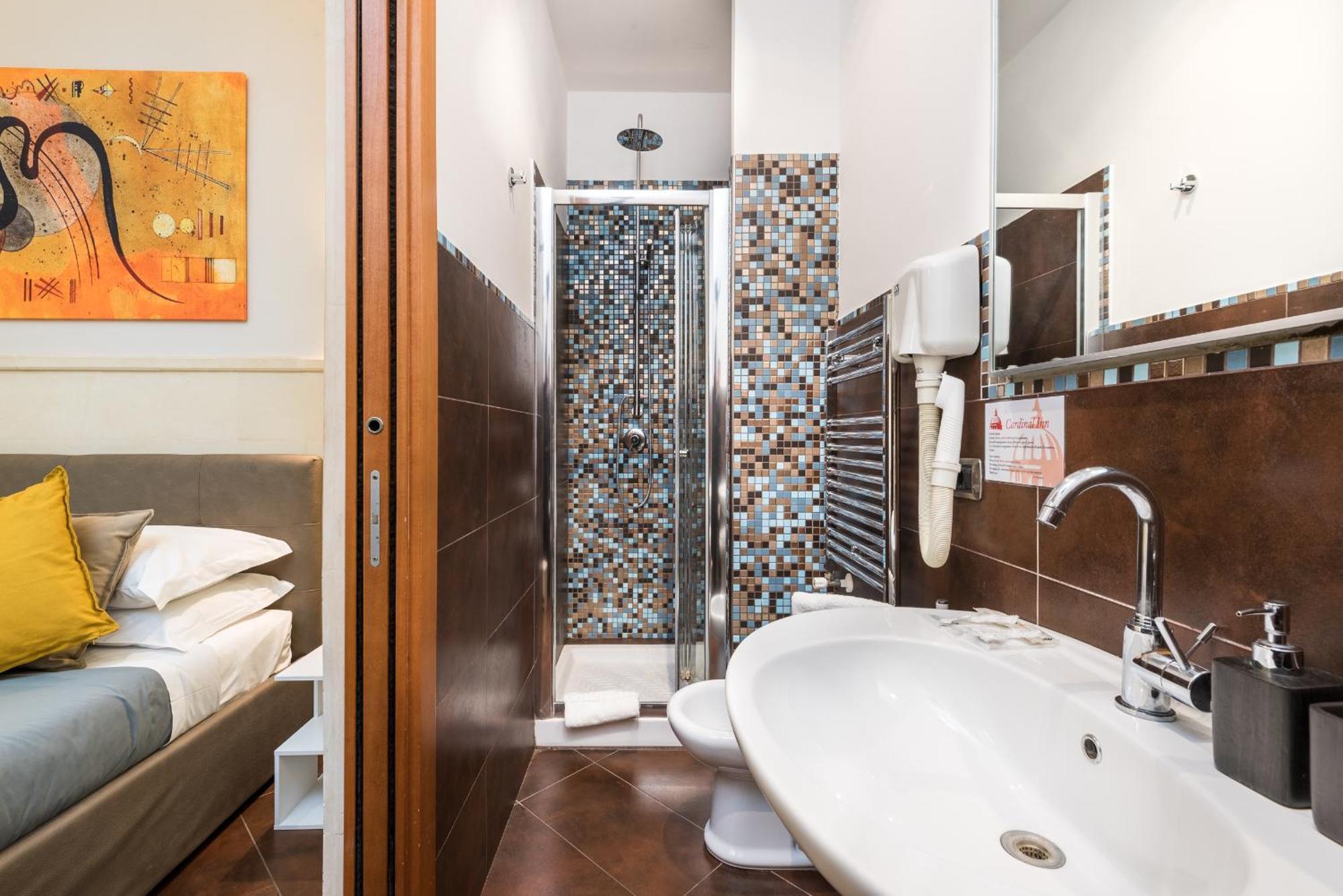 Double Room Private Bathroom