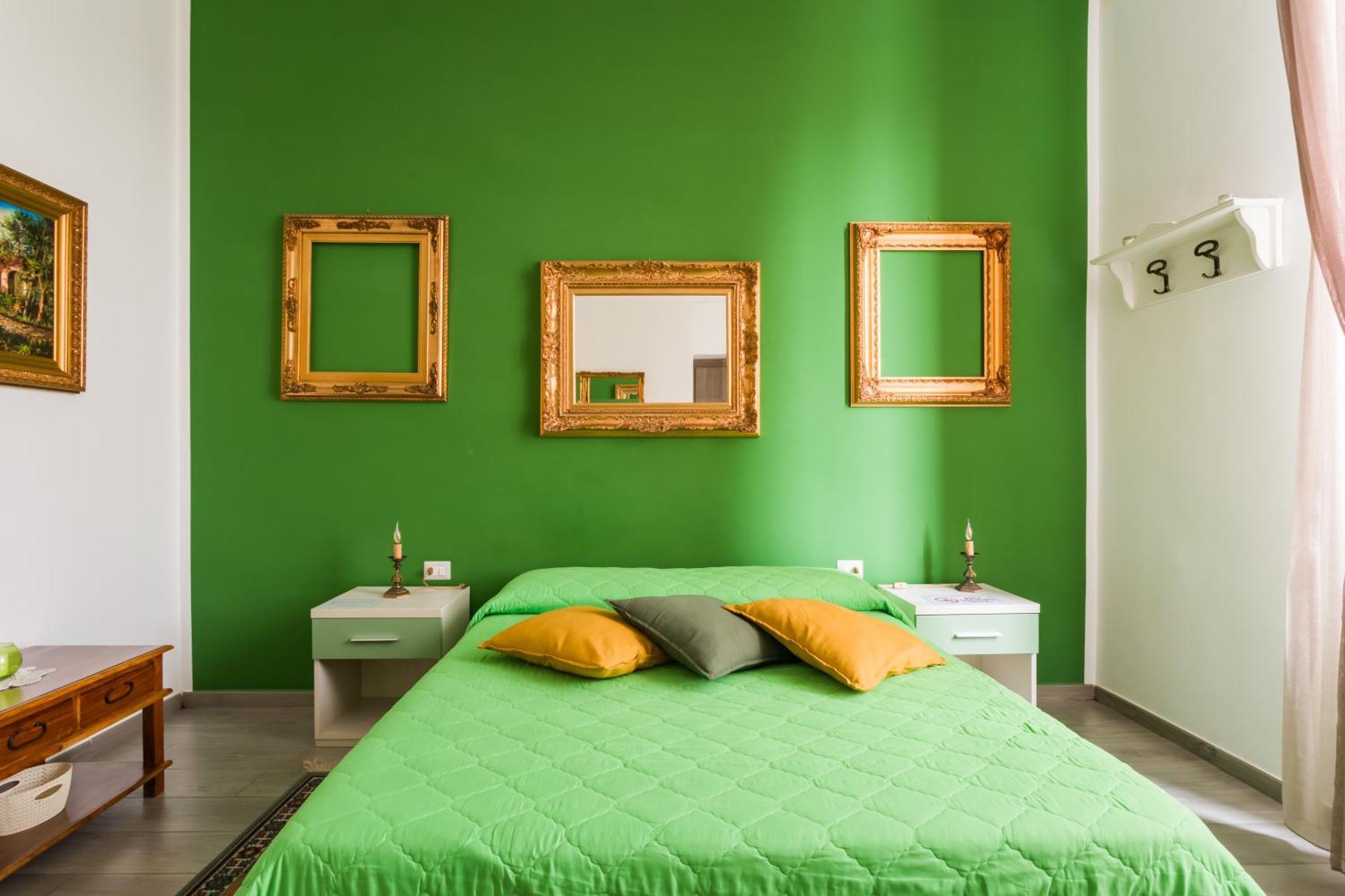 King Room