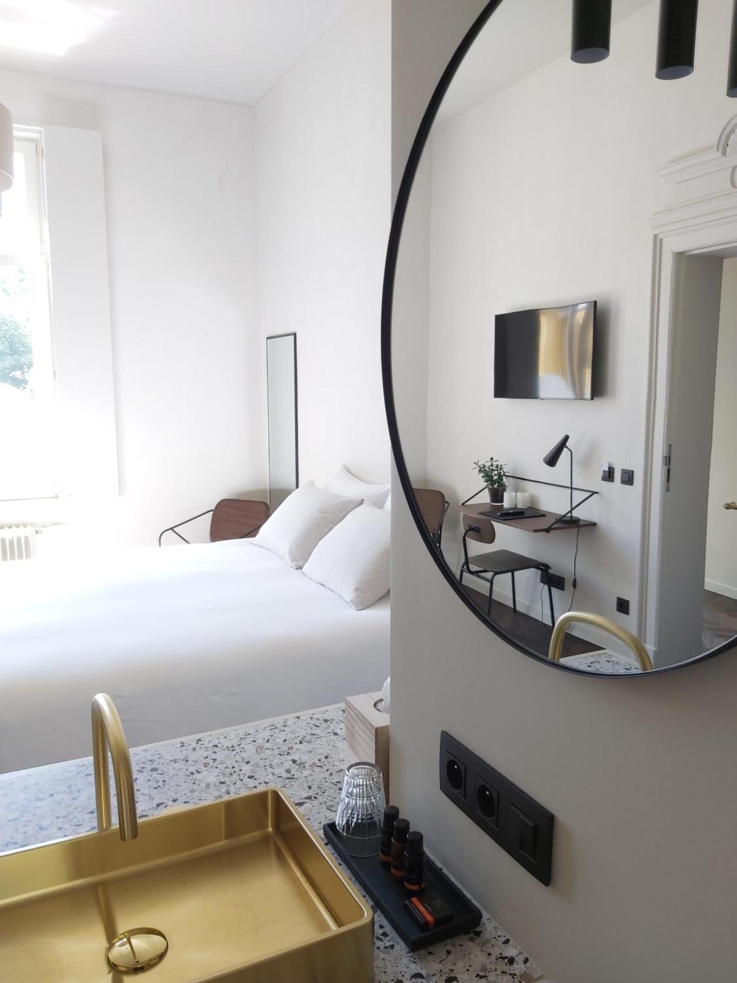 King Room Garden View