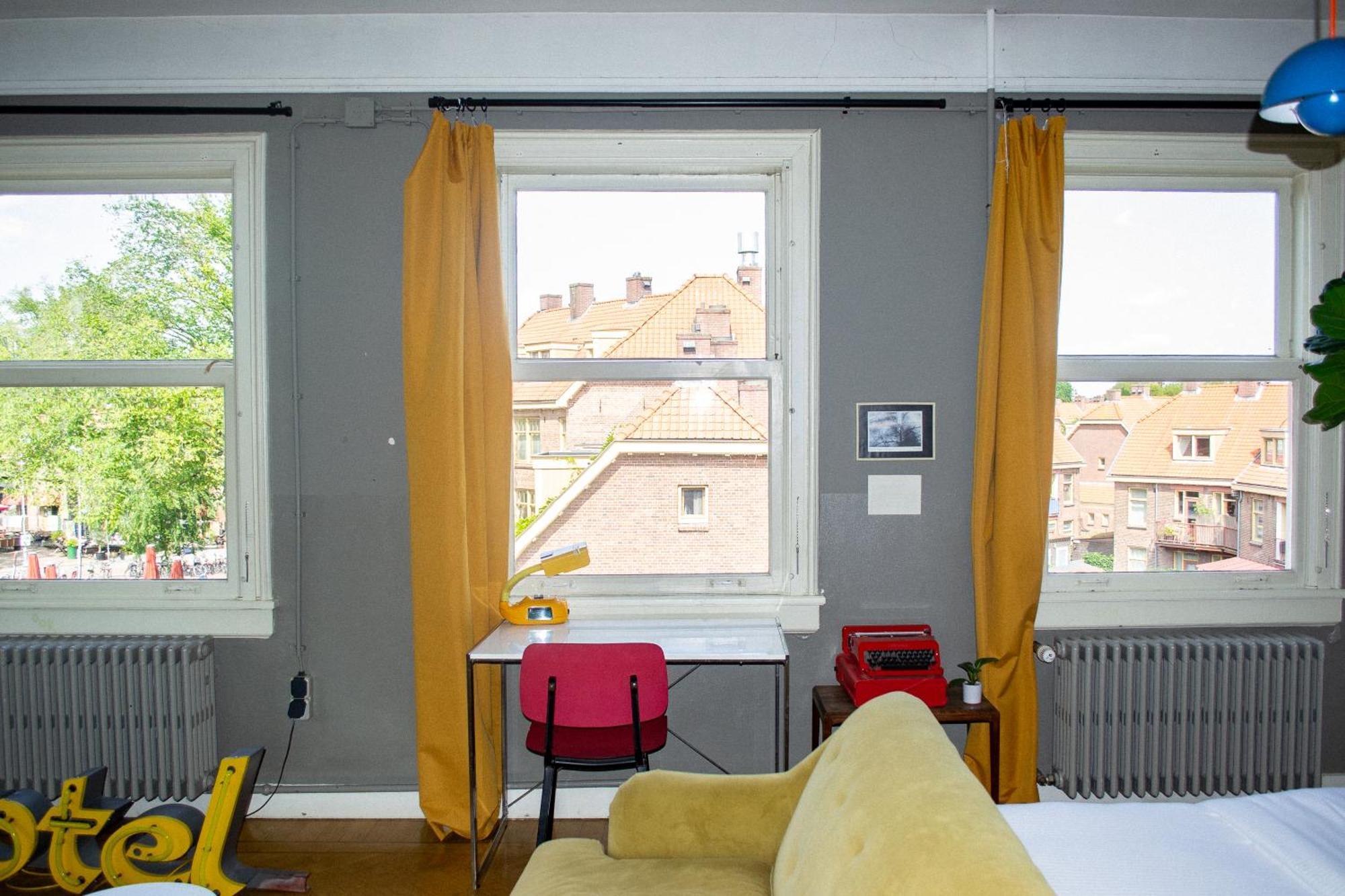 Deluxe Double Room Bath