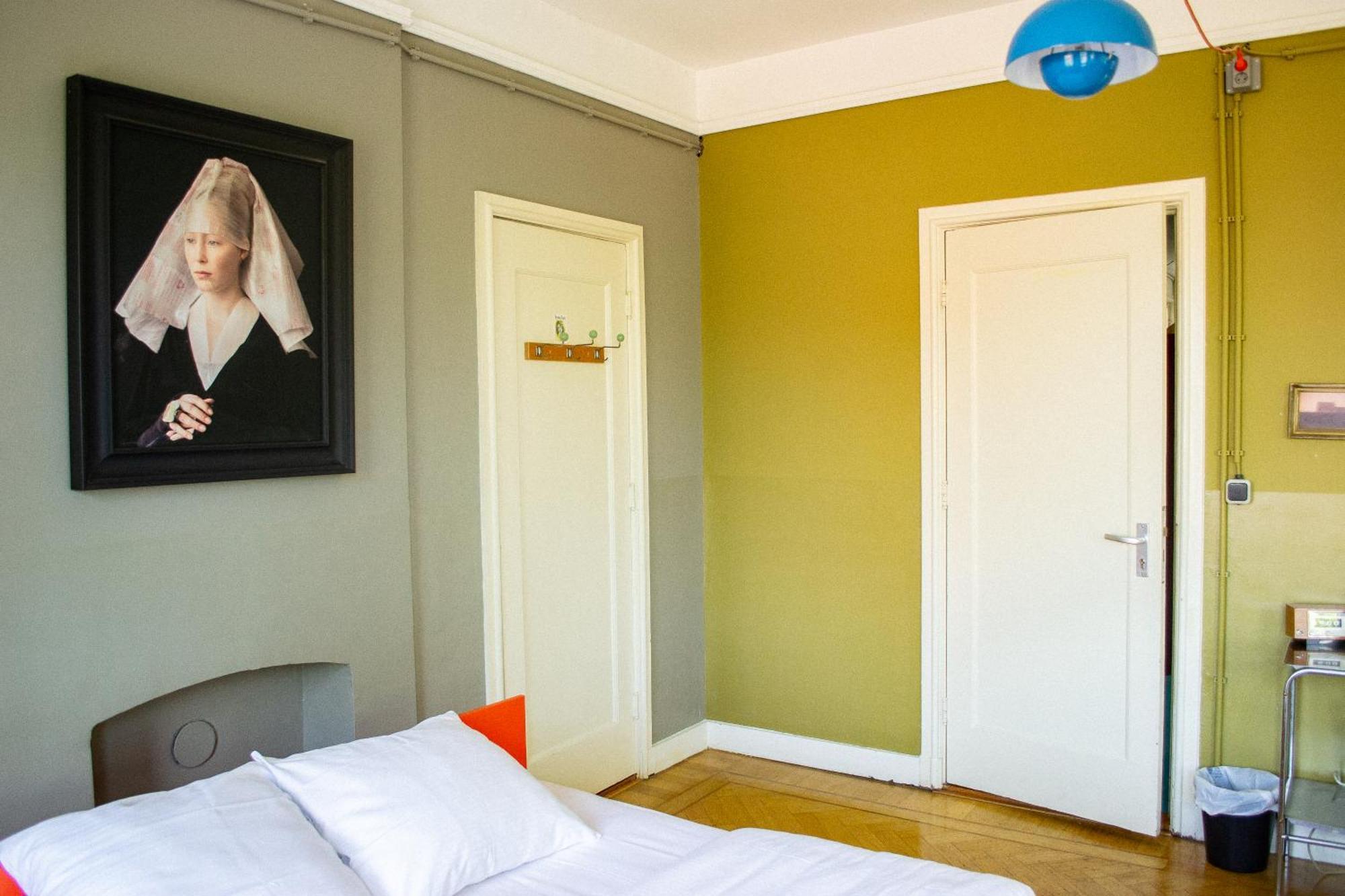 Deluxe Double Room Bath