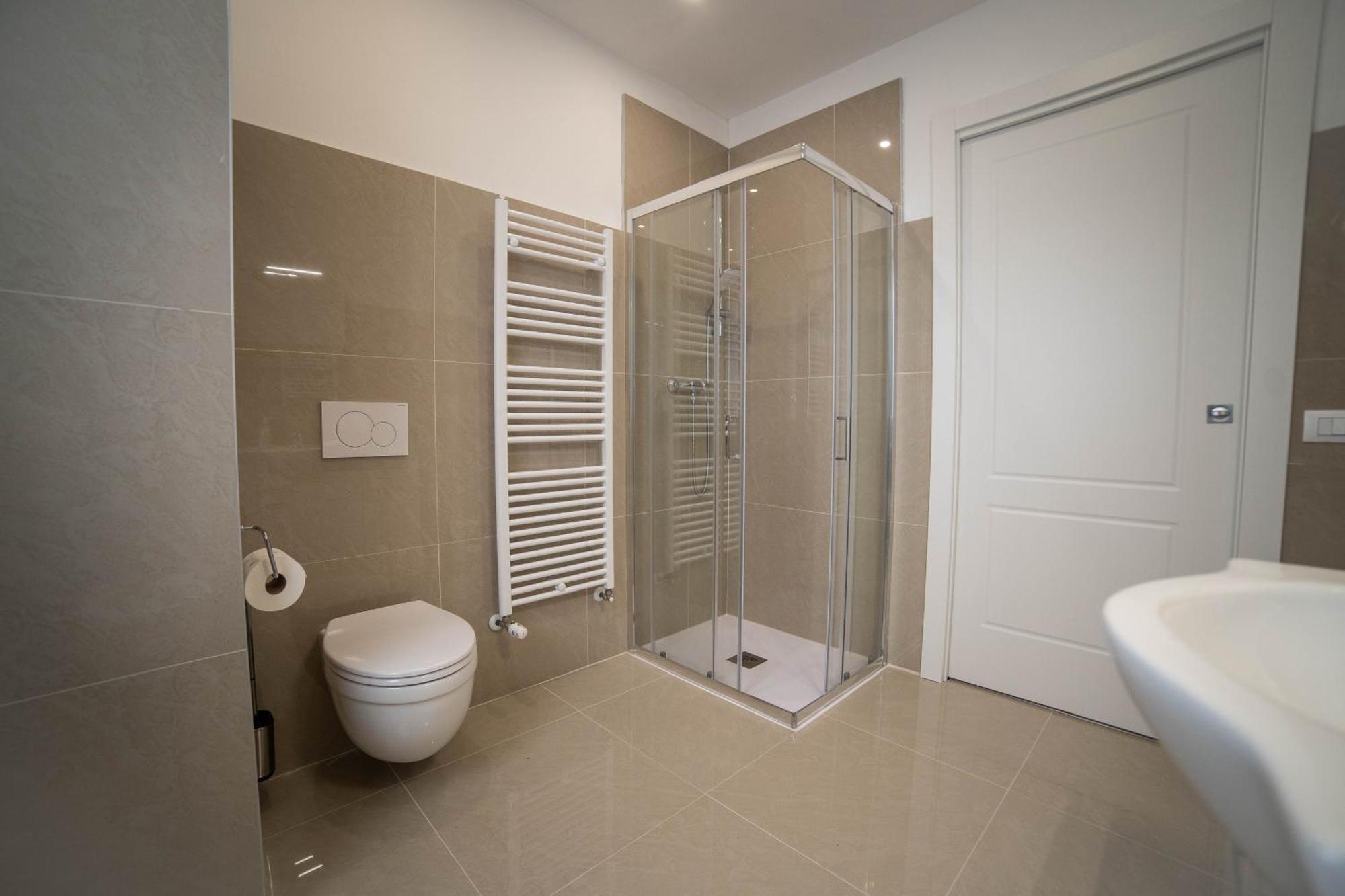 Triple Room Private Bathroom