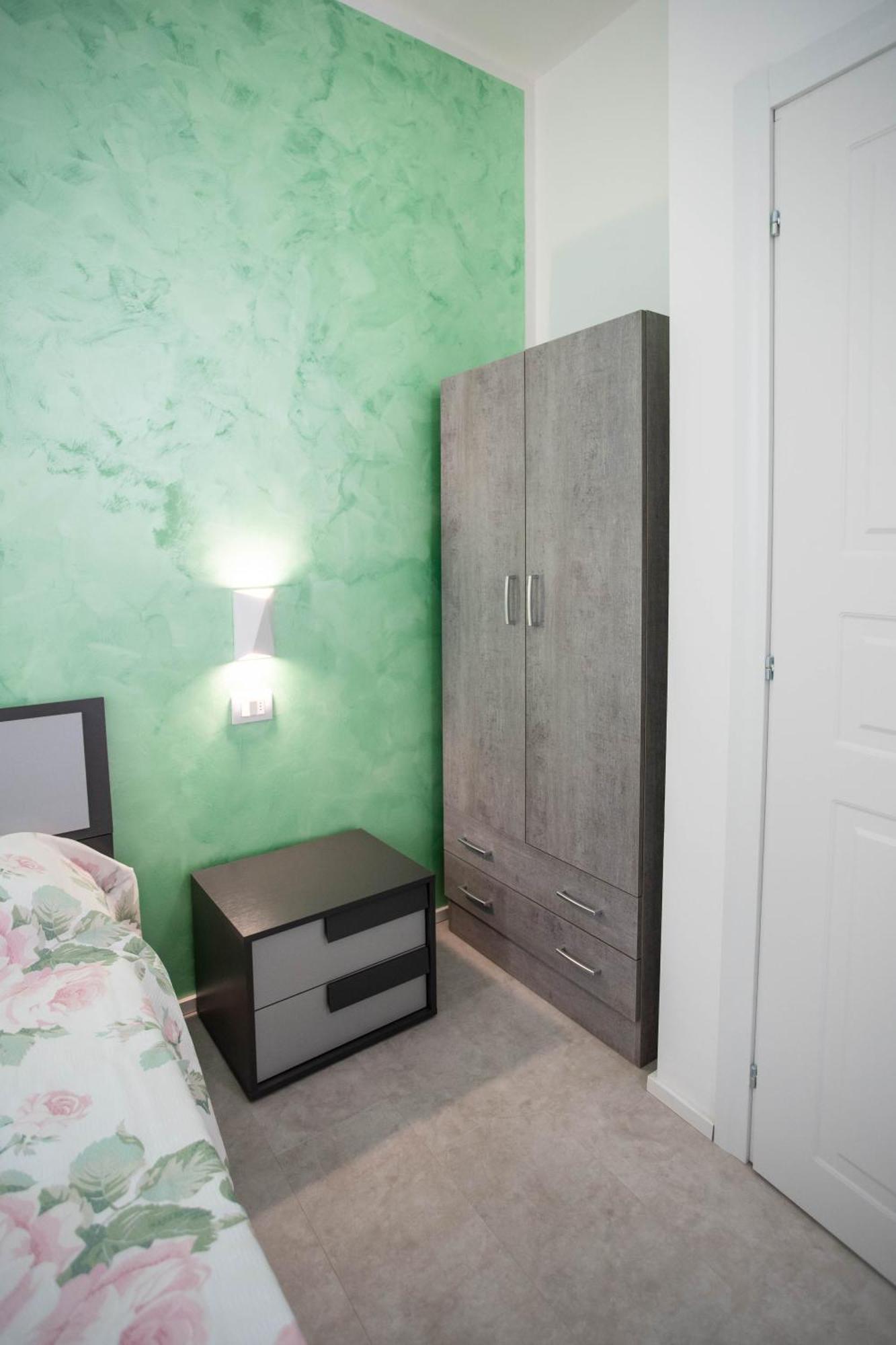 Double Room Private Bathroom