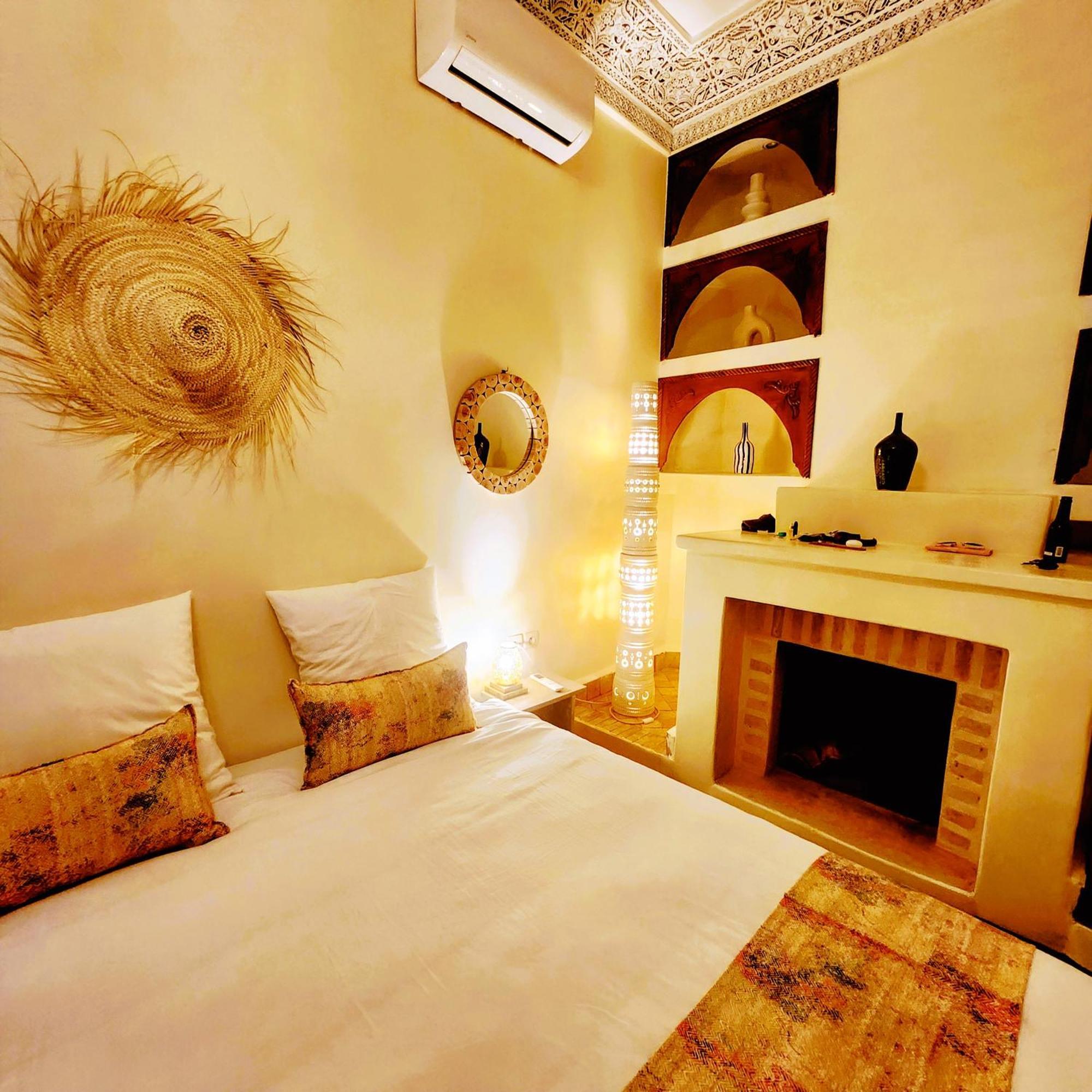 Deluxe Double or Twin Room Pool View