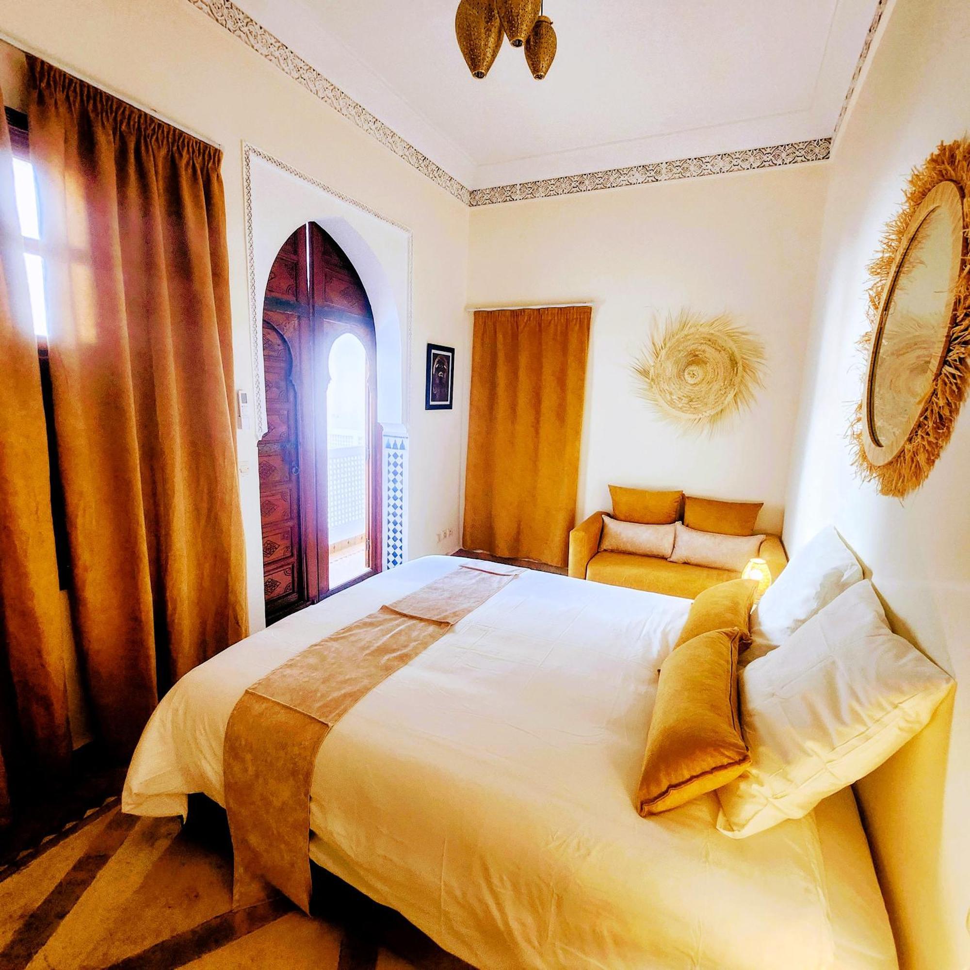 Superior Queen Room