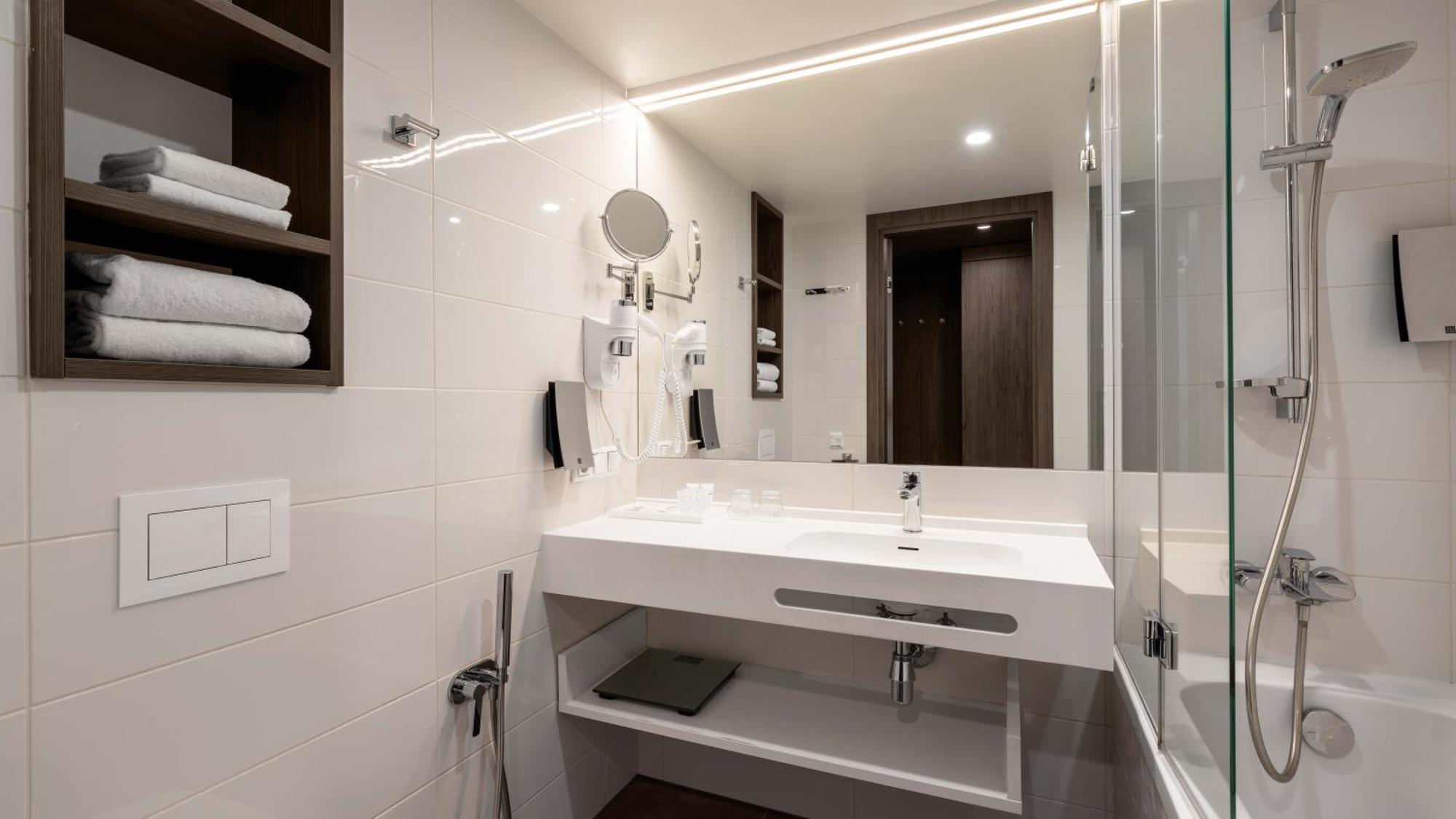 "Riverside" Double or Twin Room