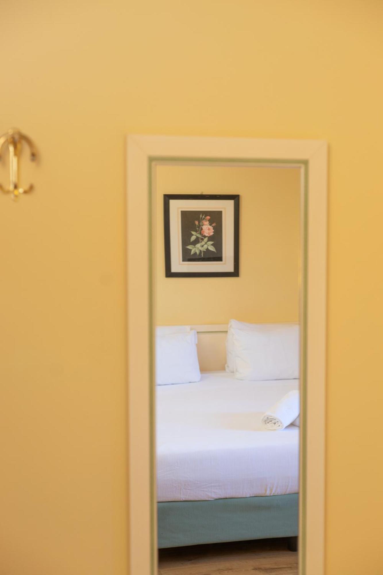 Chambre Double ou Lits Jumeaux Supérieure avec Vue Partielle sur le Lac