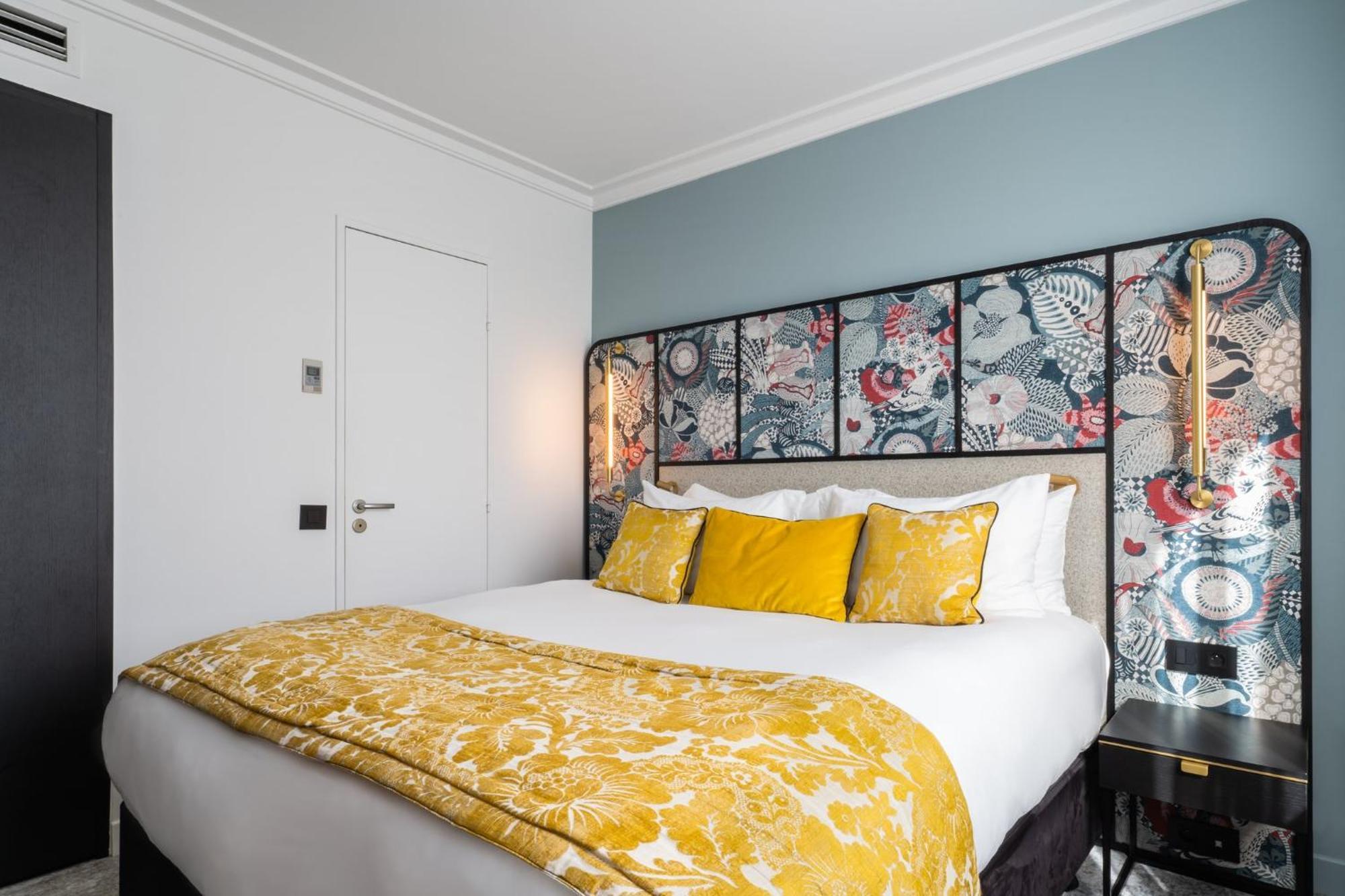 Cosy Queen Room balcony