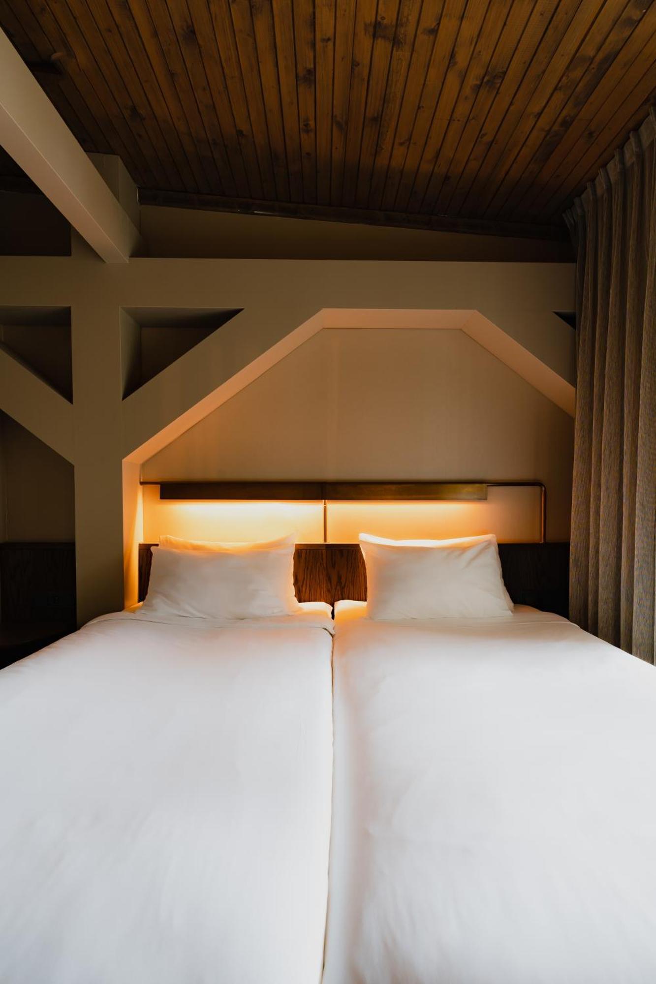 Comfort Twin Room