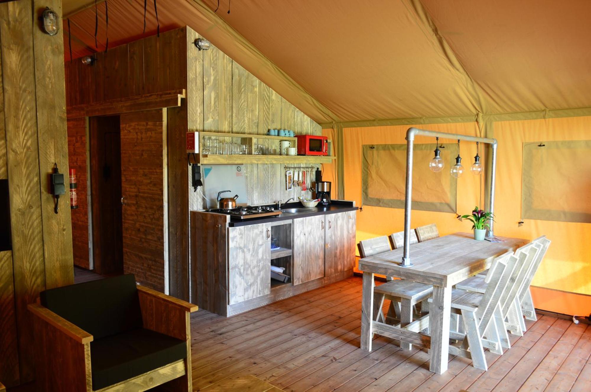 Deluxe Tent