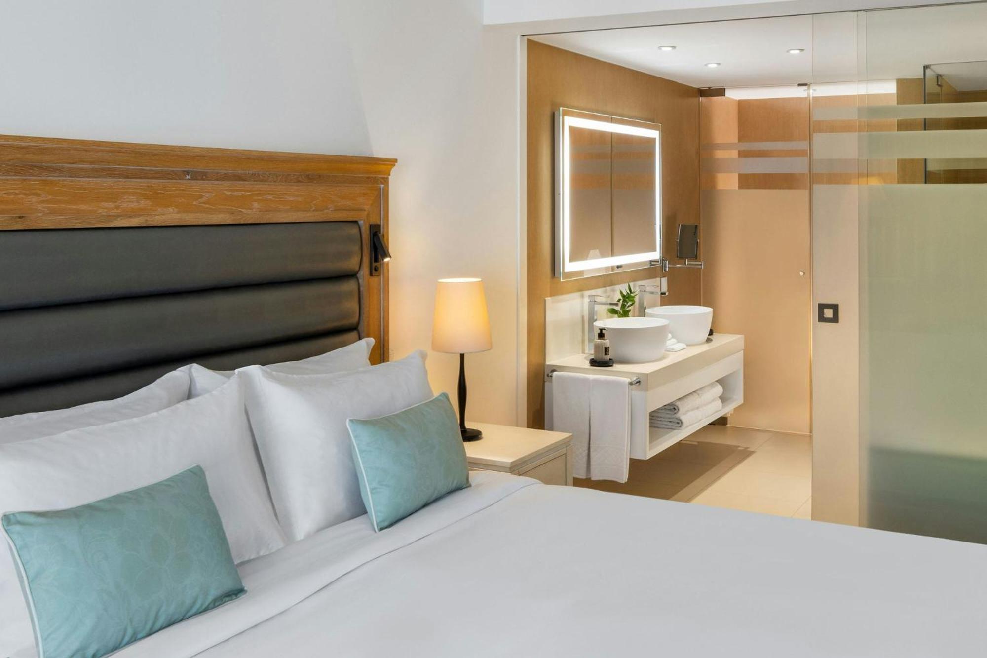 Junior Ocean Suite Resort View