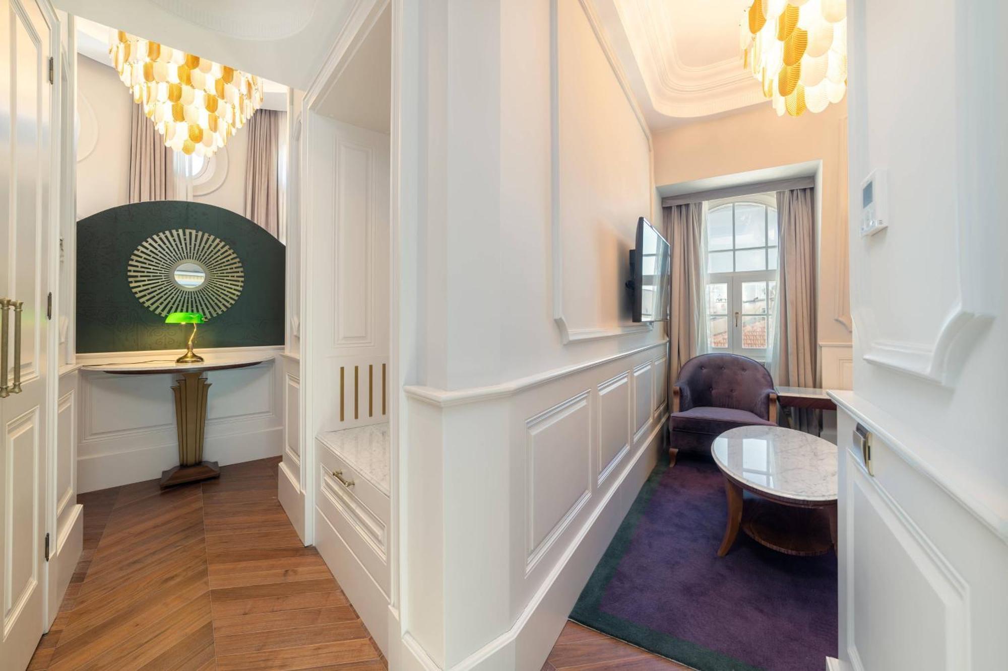 Executive Suite 1 King