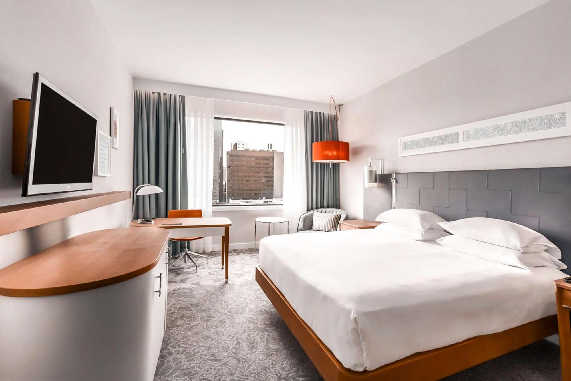 King Guest Room