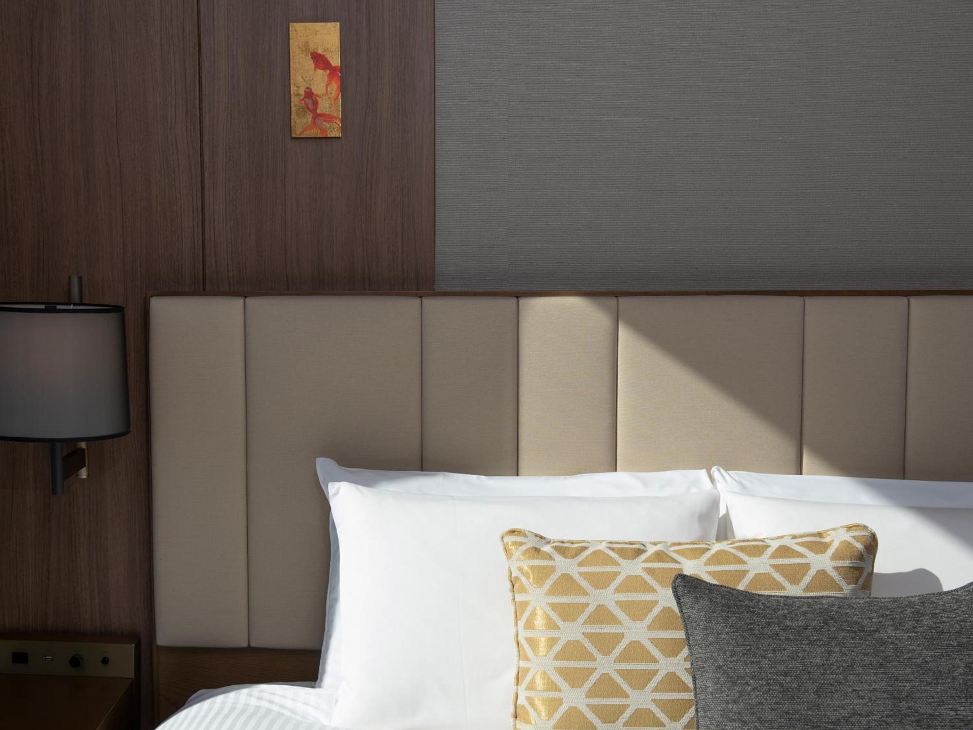 Deluxe Zimmer mit Kingsize-Bett