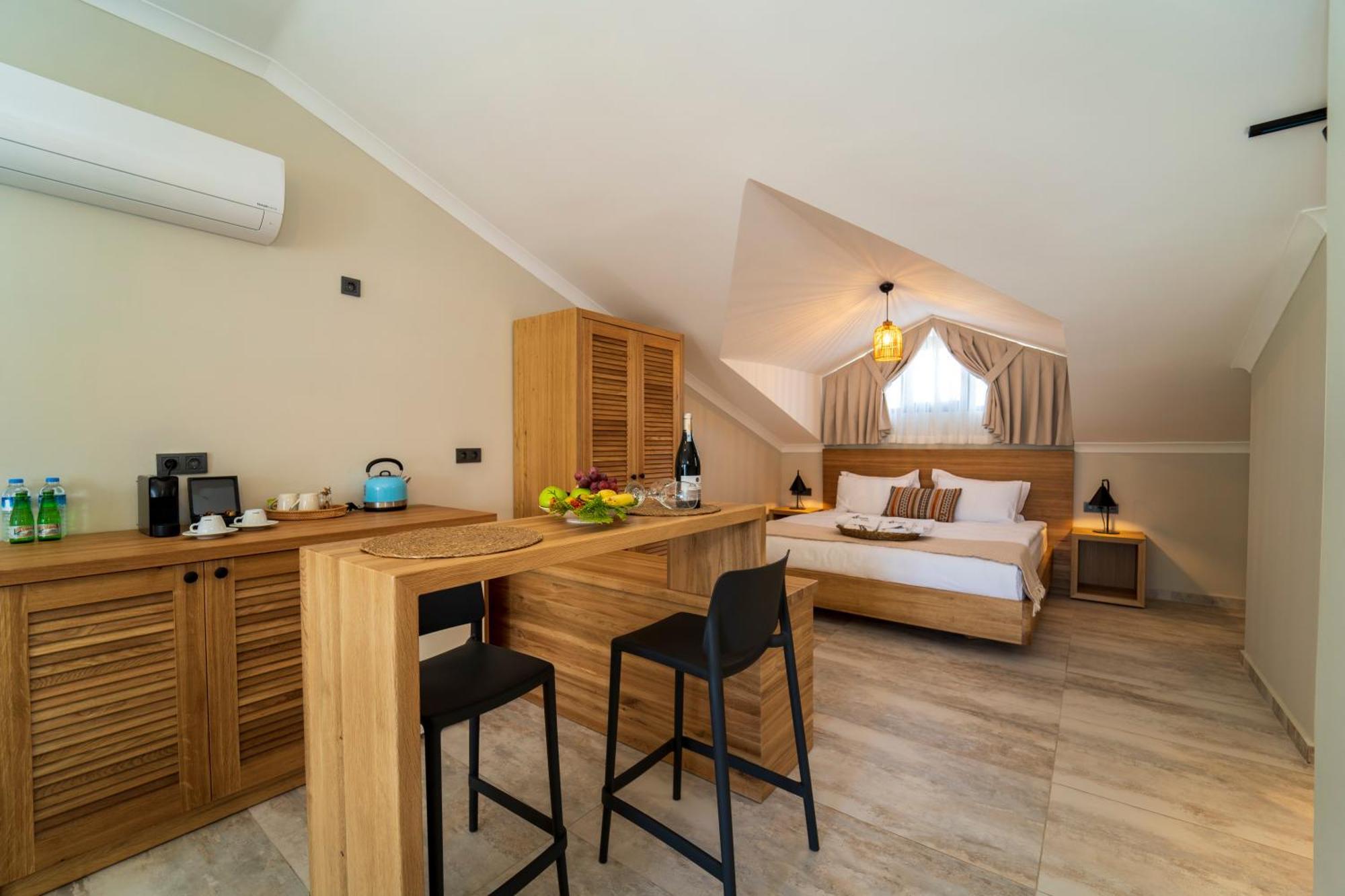 Queen Suite Sea View