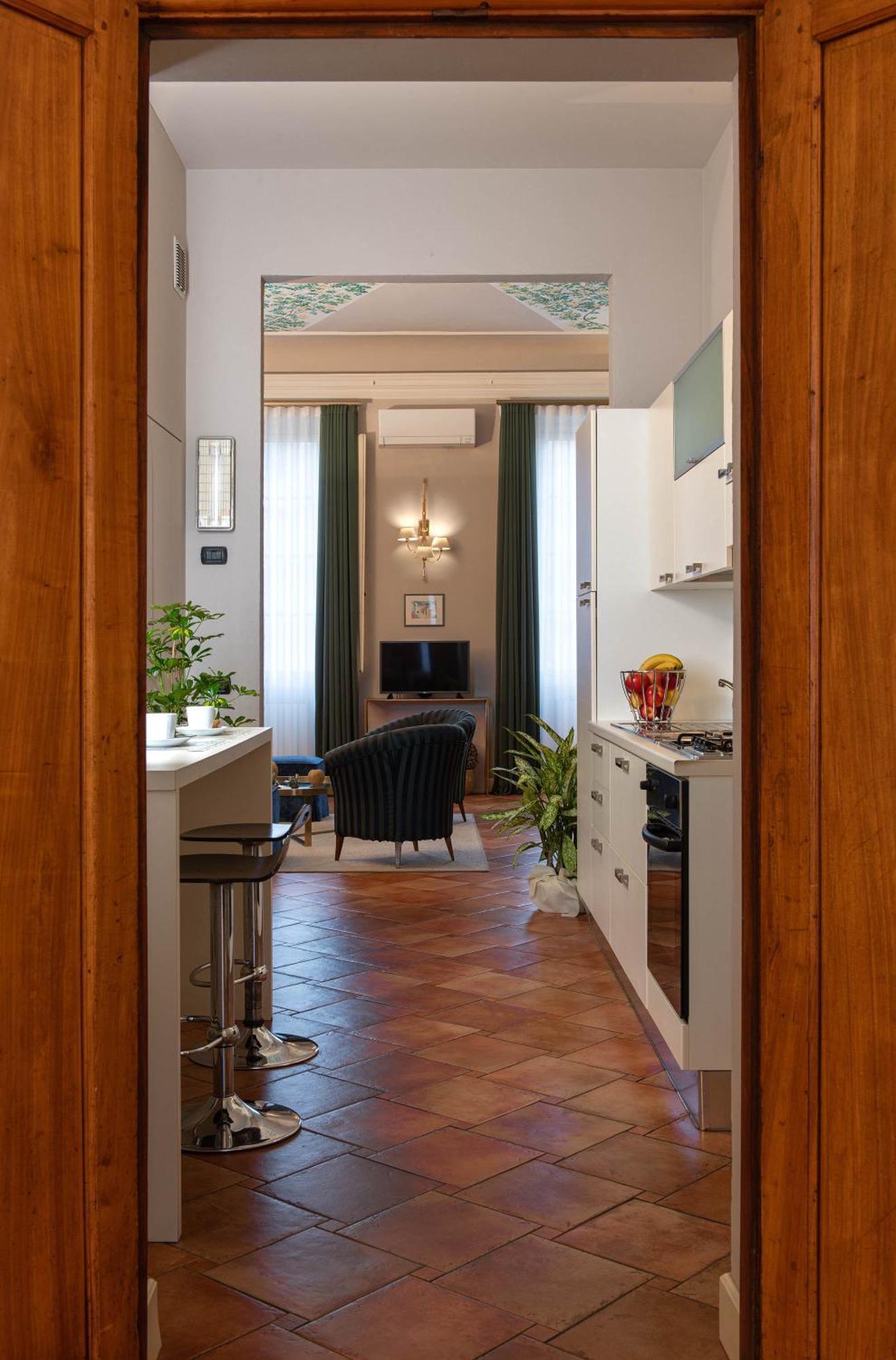 Deluxe Two-Bedroom Apartment
