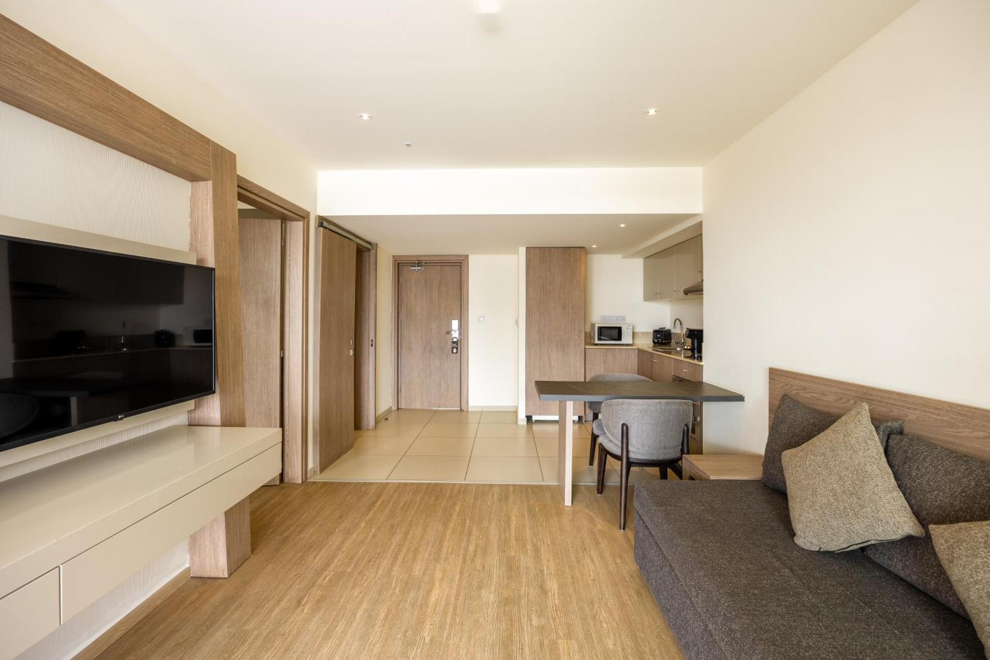 One-Bedroom Suite