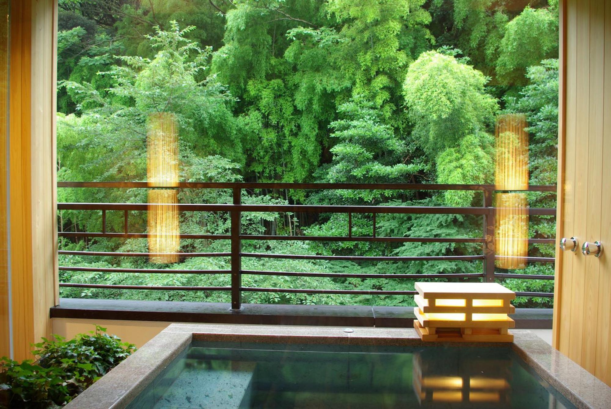 Japanese-Style Room Open-Air Bath KATARI