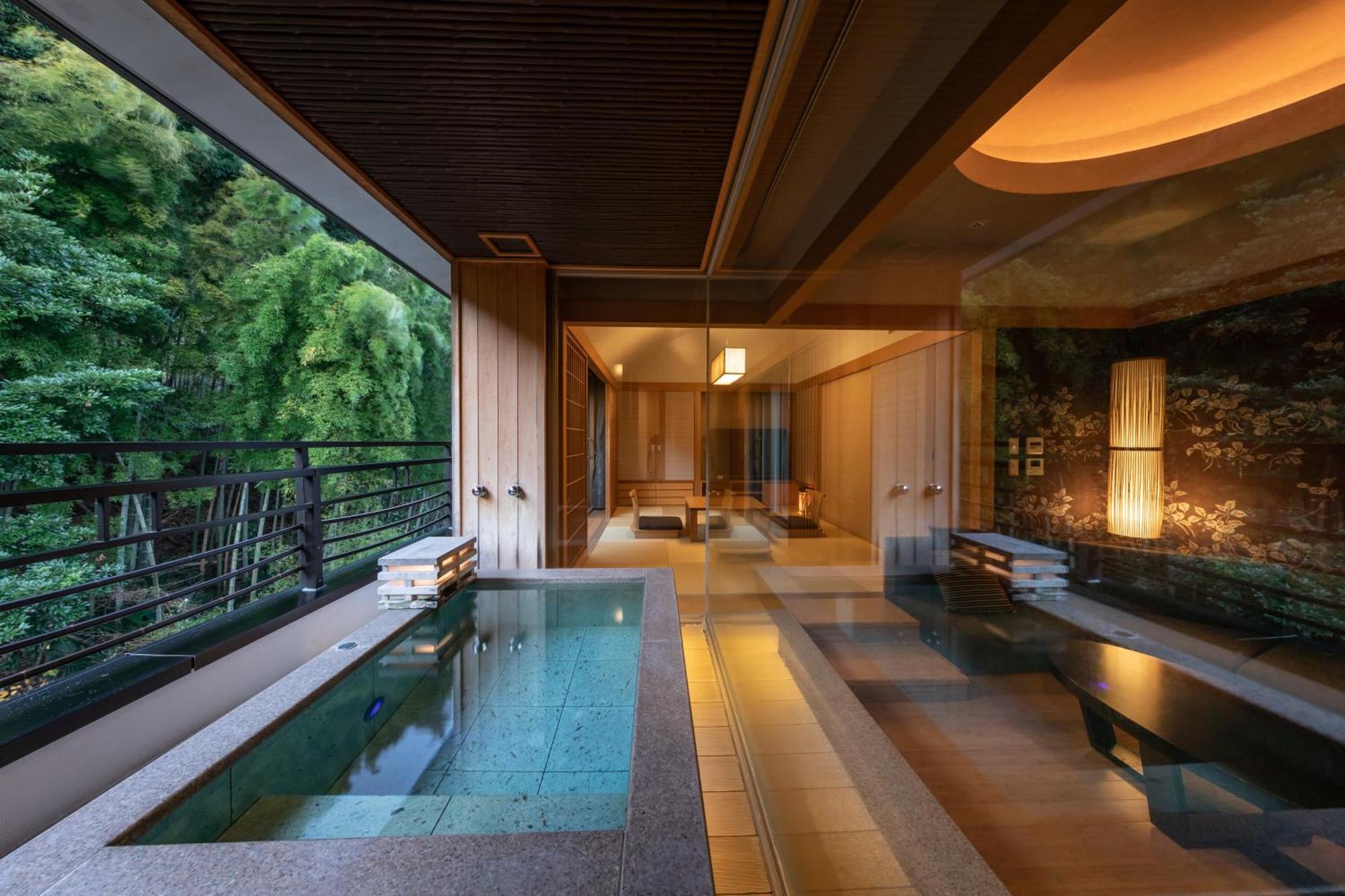 Japanese-Style Room Open-Air Bath KATARI