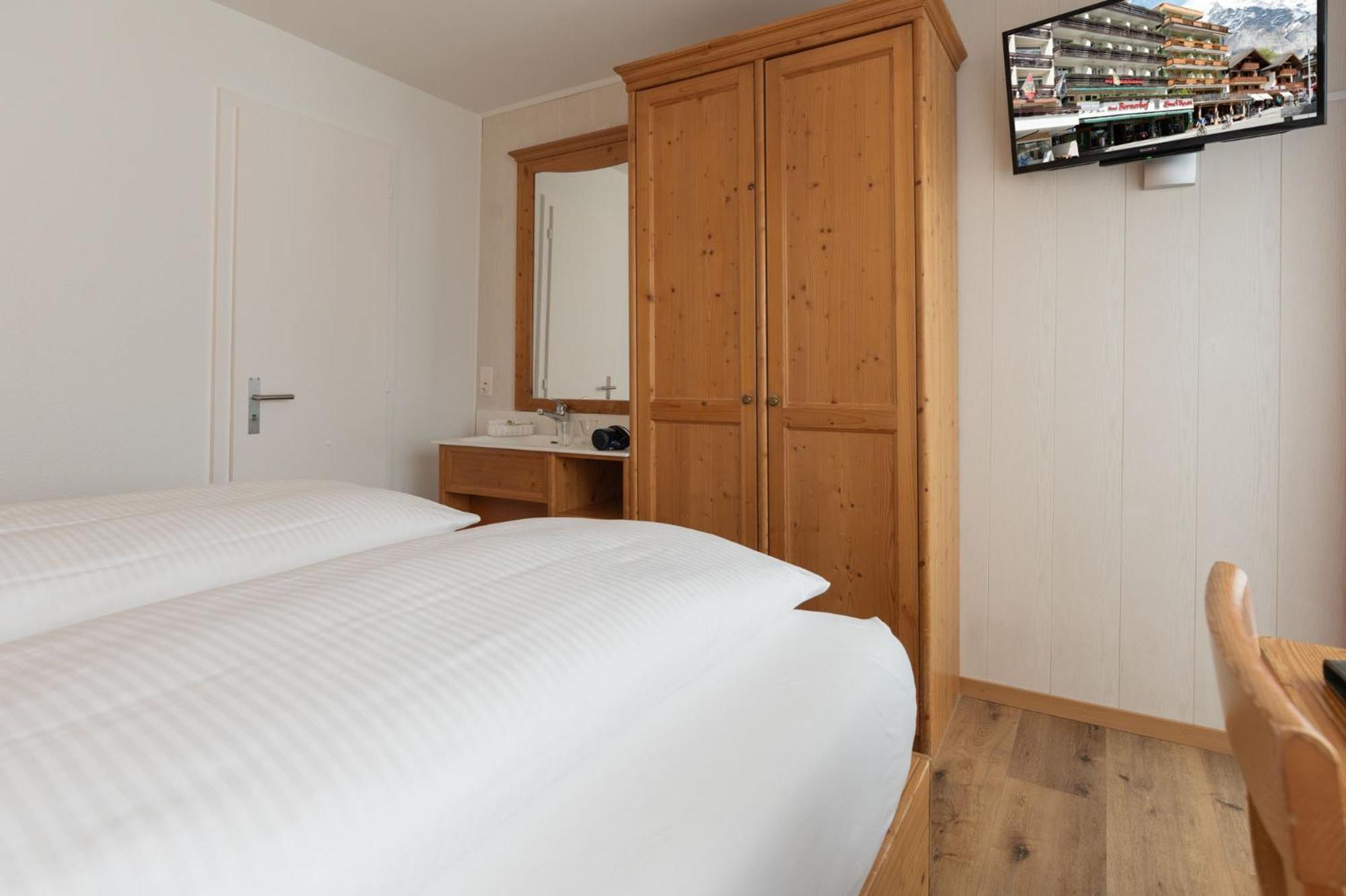Small Double Room Eiger View