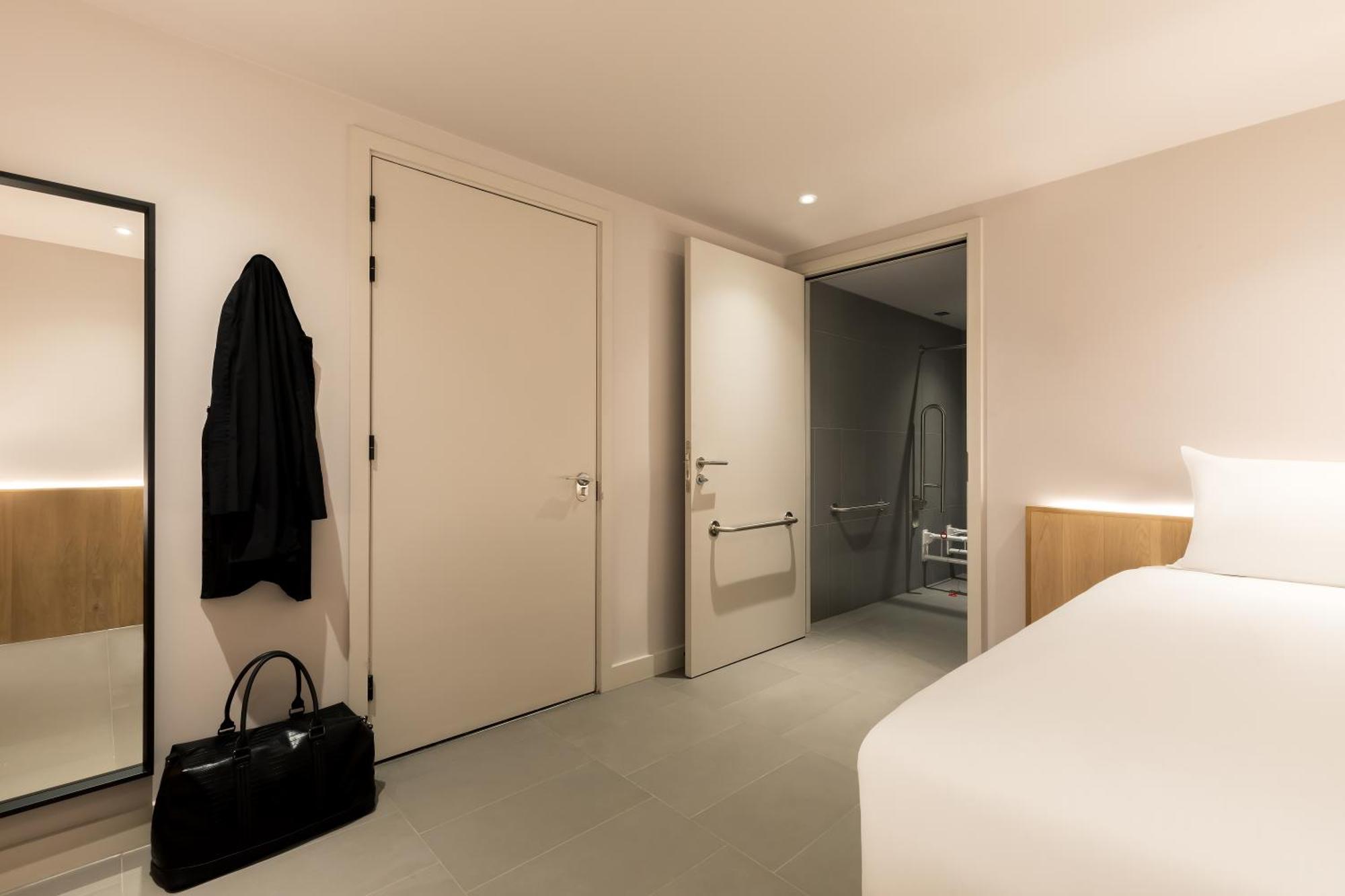 Cocoon 1 Accessible