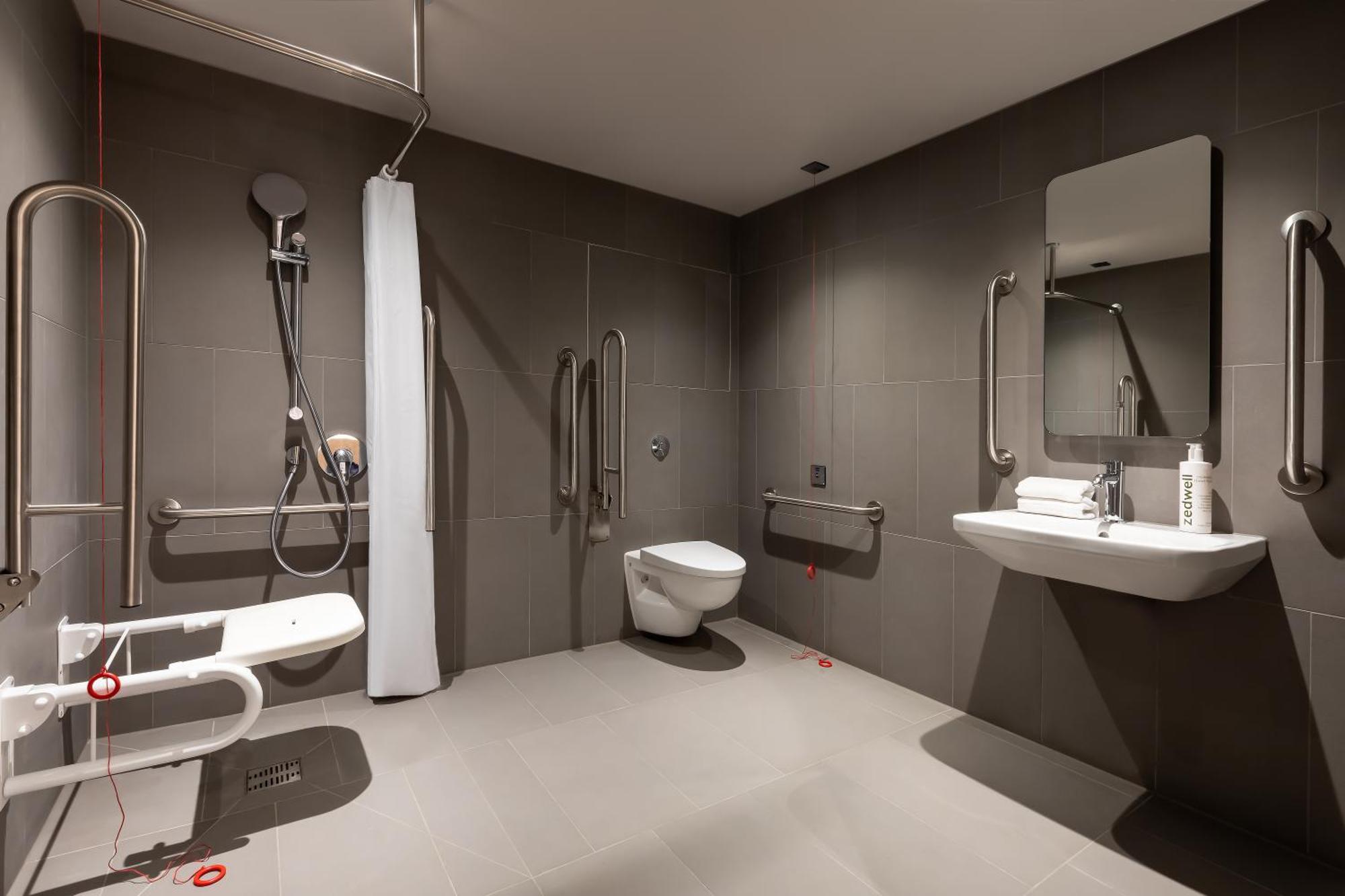 Cocoon 1 Accessible