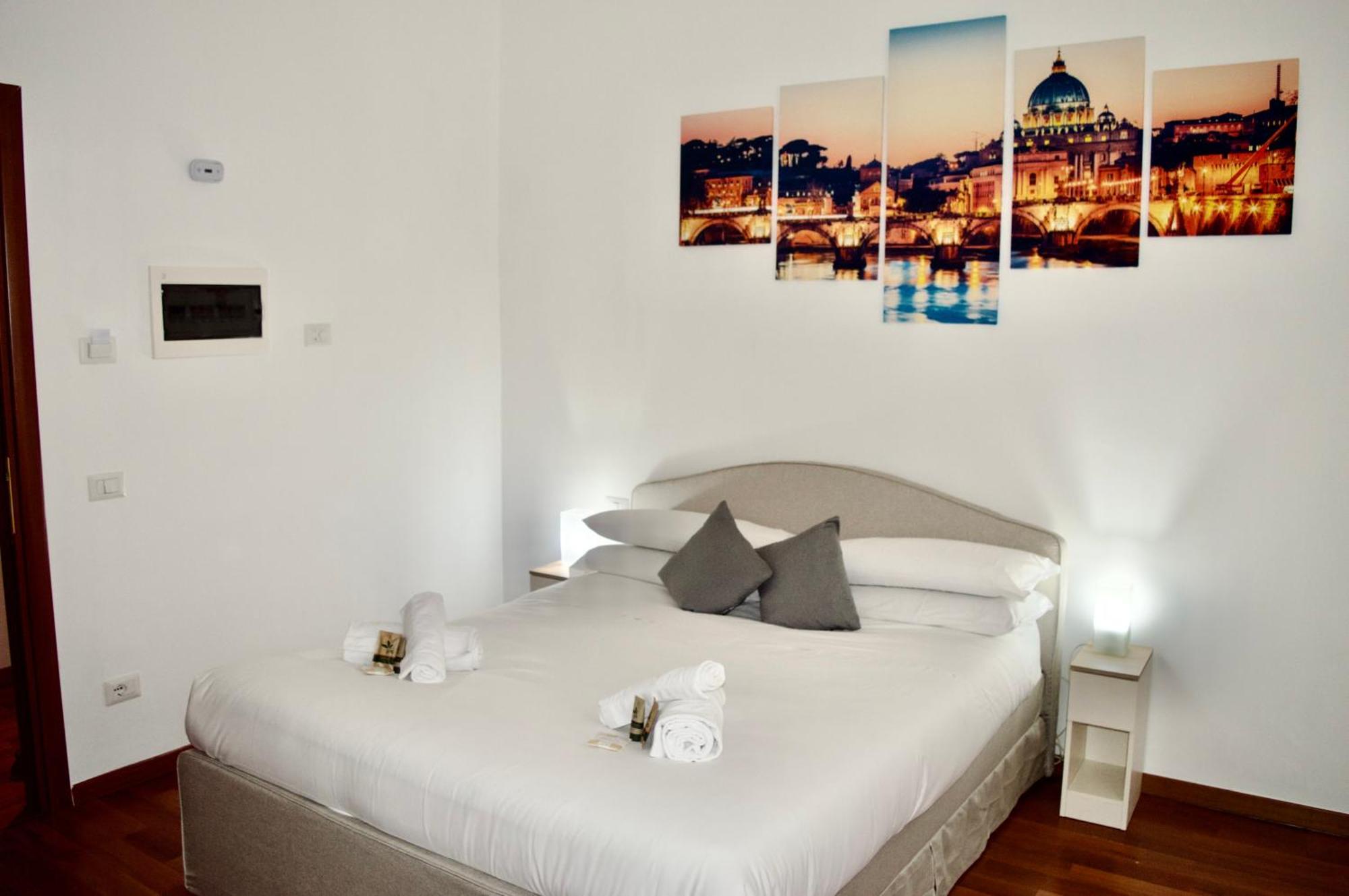 Large Double Room