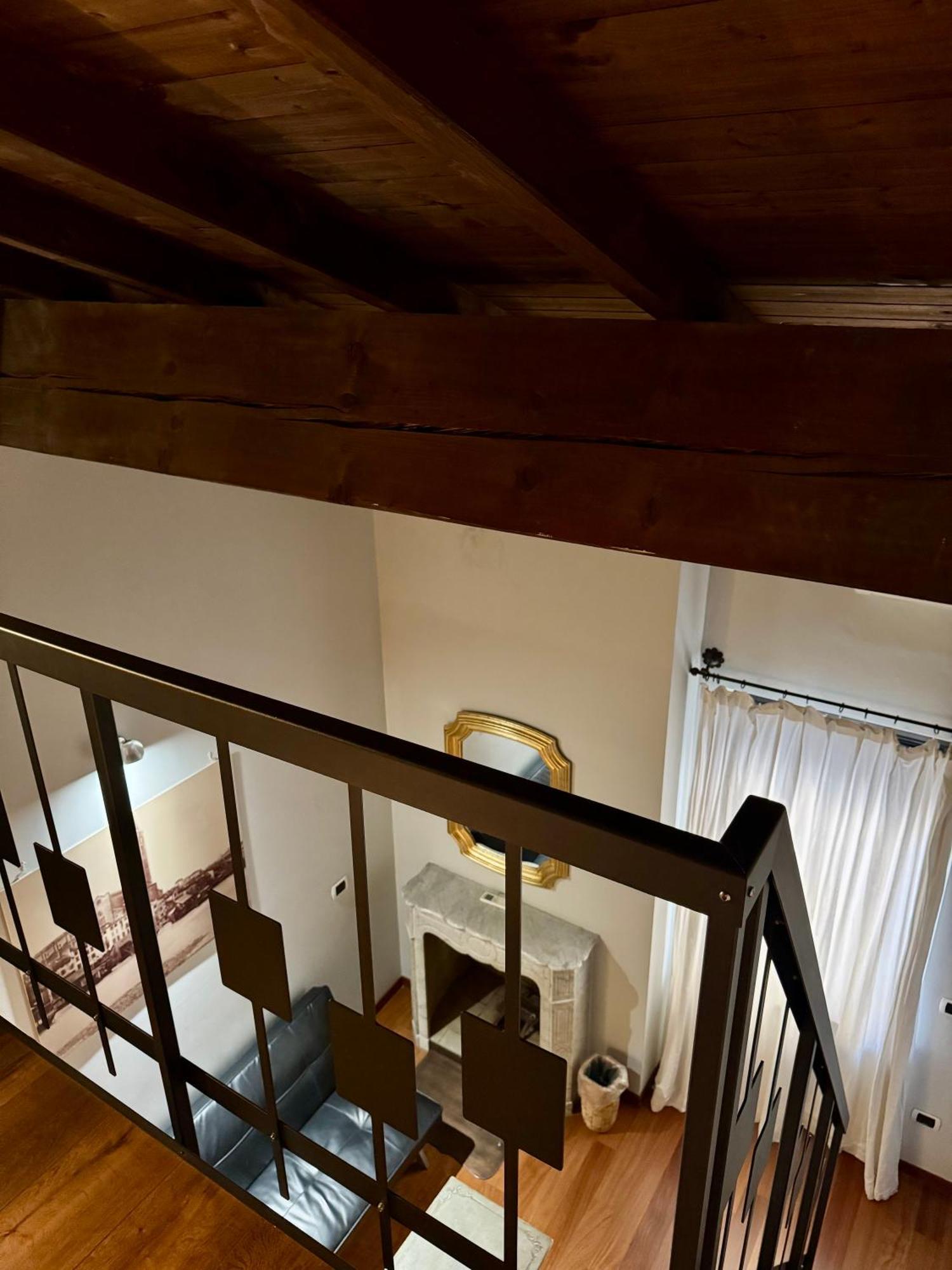Deluxe Double Split Level