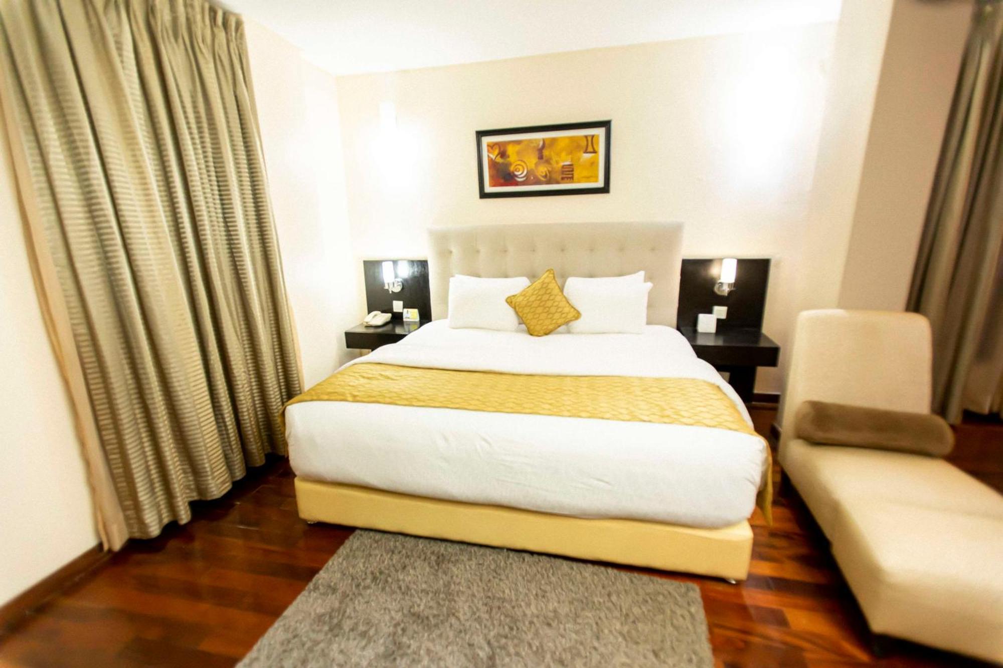 Premier King Room