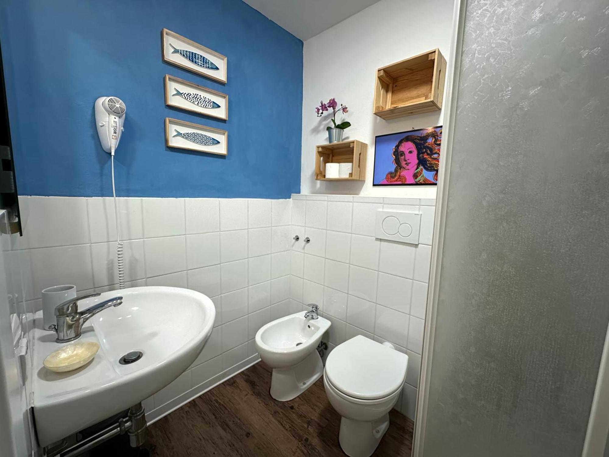 Double Room Private Internal Bathroom