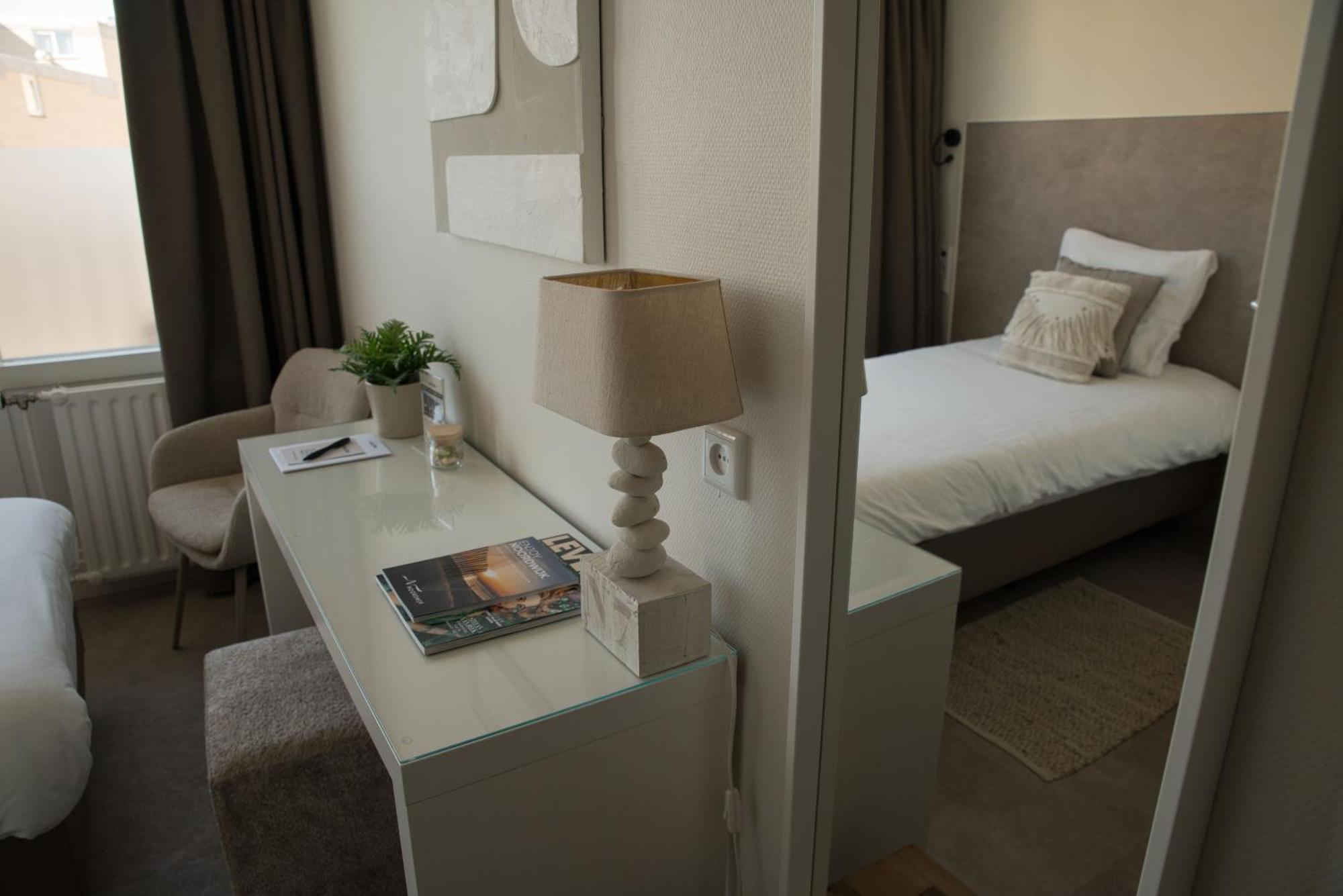 Single Room Balcony