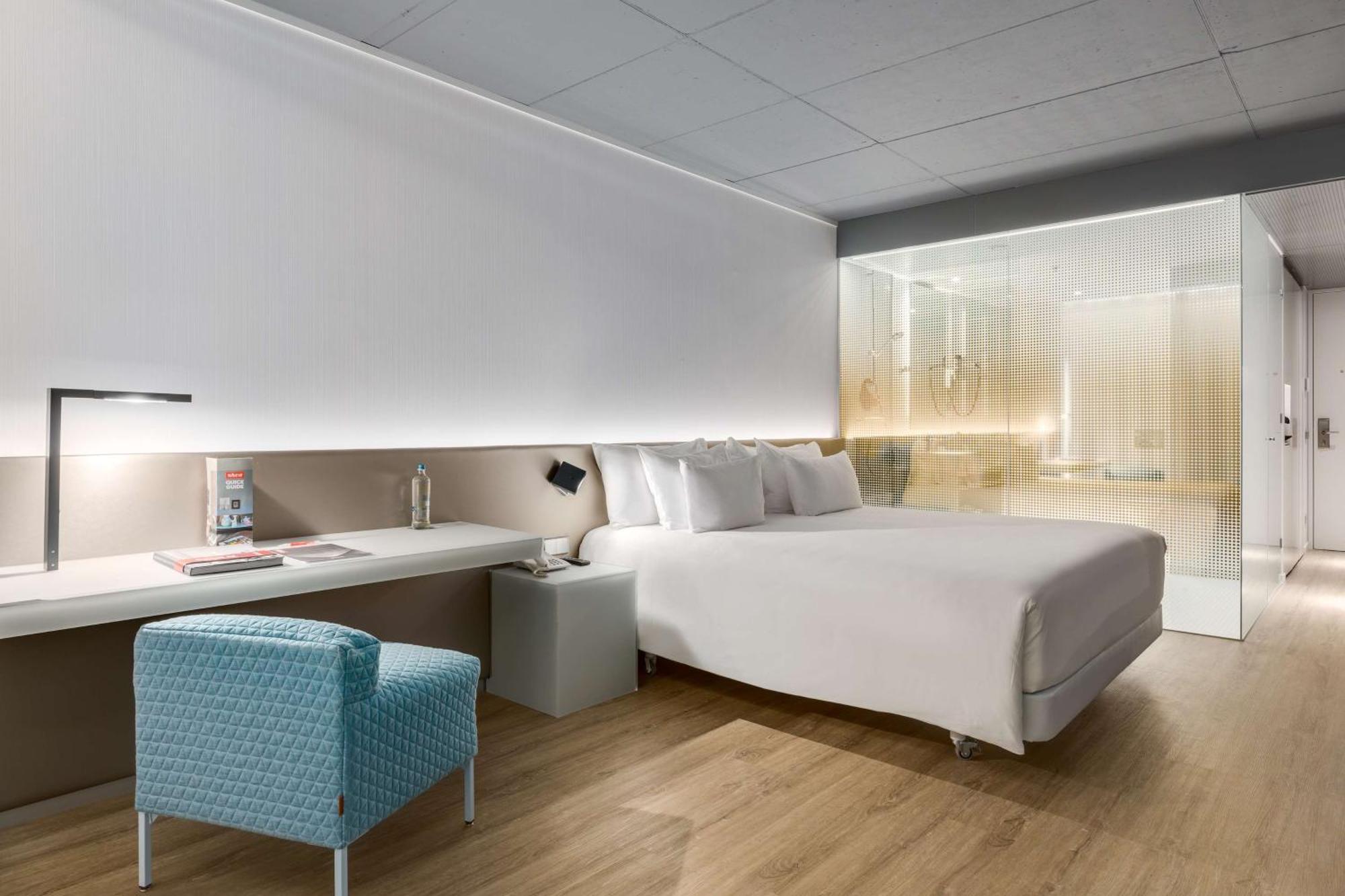 Nhow Premium Room