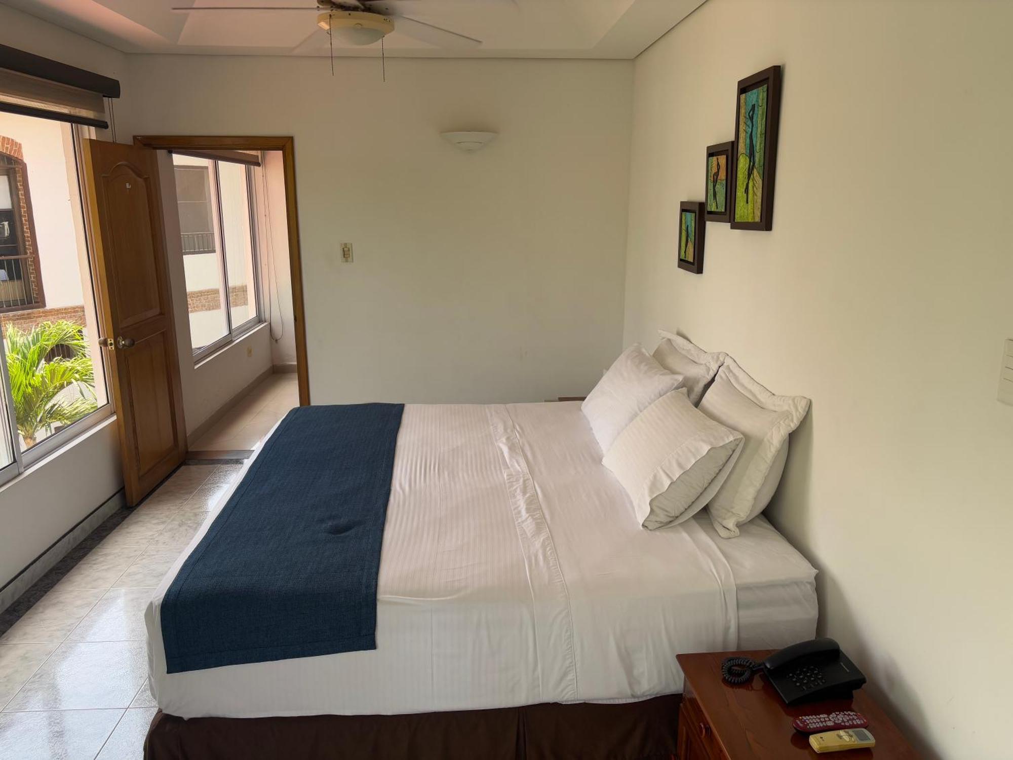 Junior Suite,1657165571:JPEG