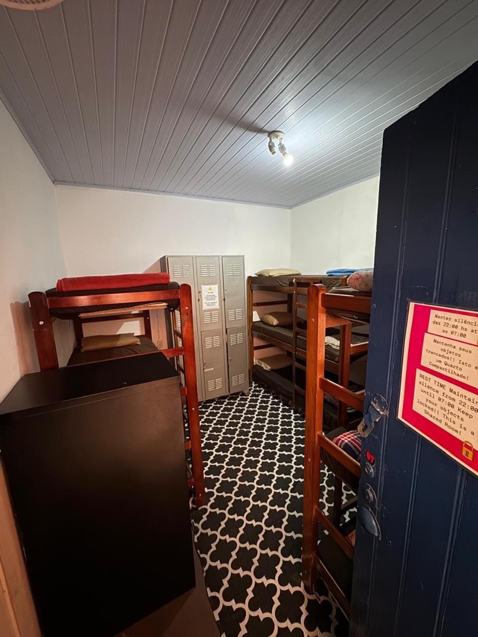Bed 9-Bed Mixed Dormitory Room