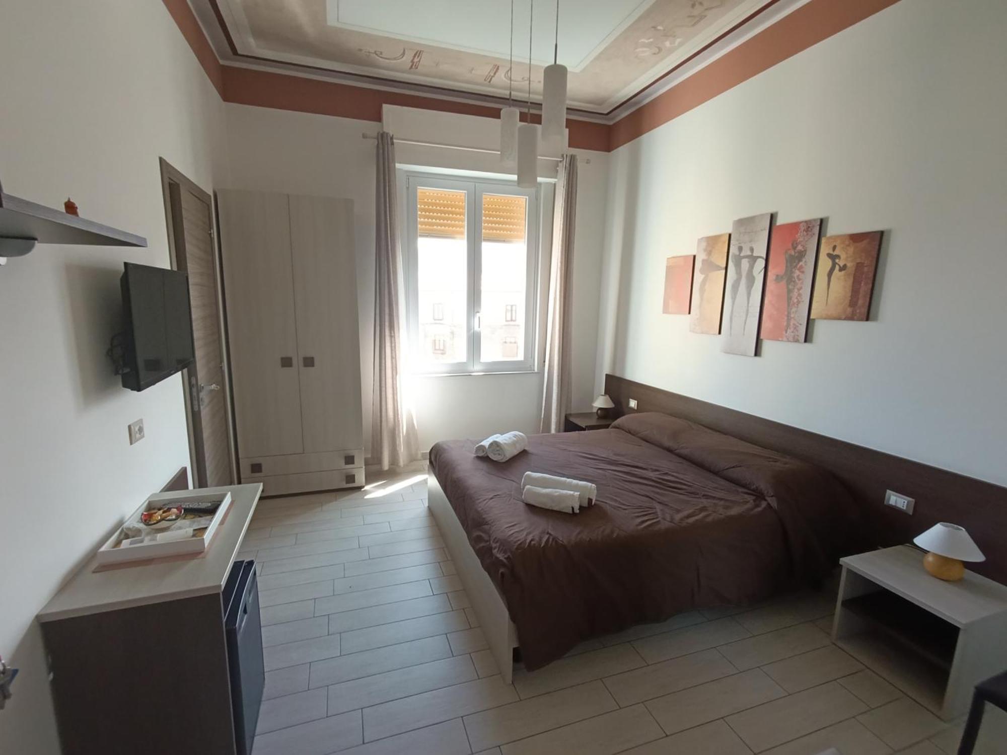 Deluxe Double or Twin Room City View