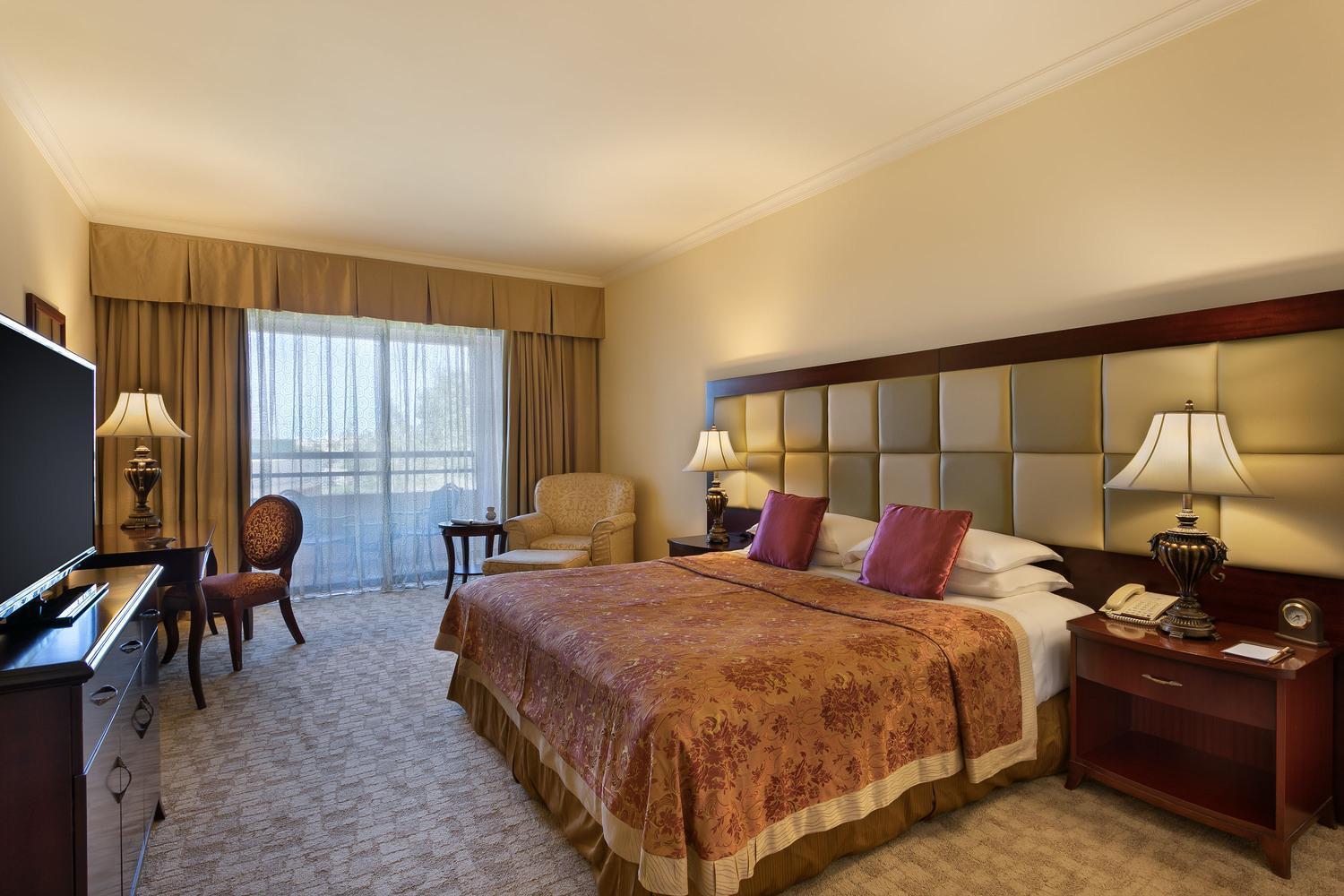 Superior Deluxe Double Room Partial Sea View