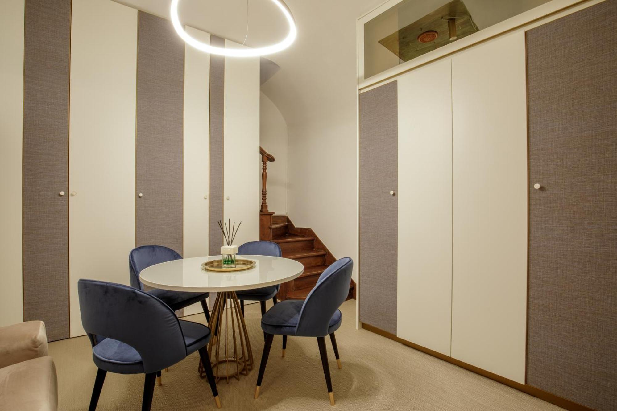 Two-Bedroom Deluxe Apartment