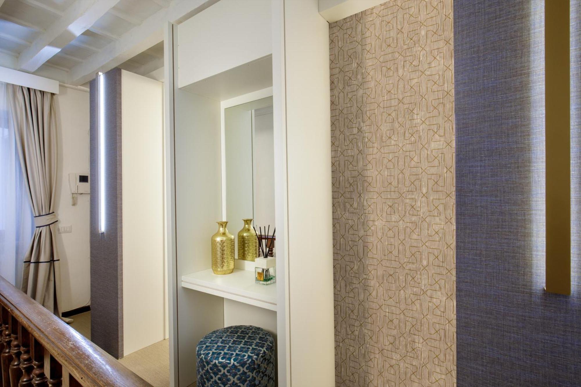 Two-Bedroom Deluxe Apartment