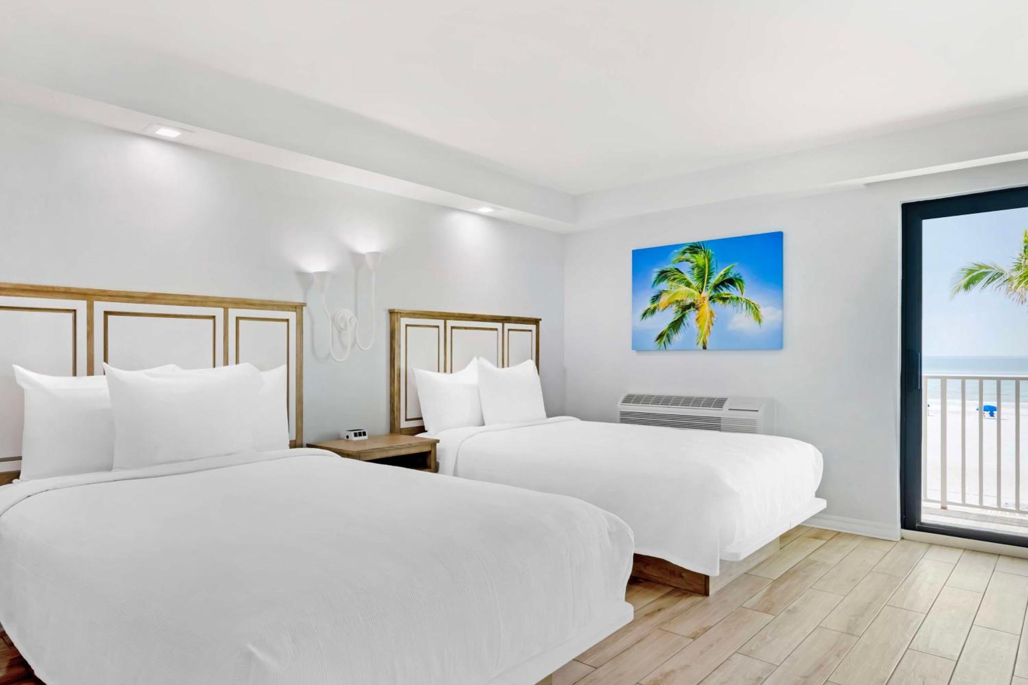 Double Room Two Double Beds Balcony Gulf View Kitchen Non-Smoking