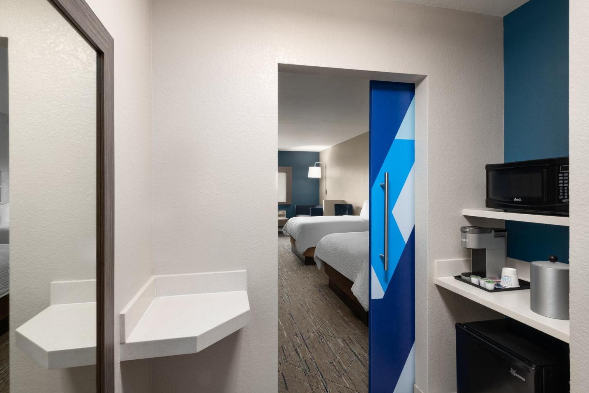 Standard King Room,1668092173:JPEG