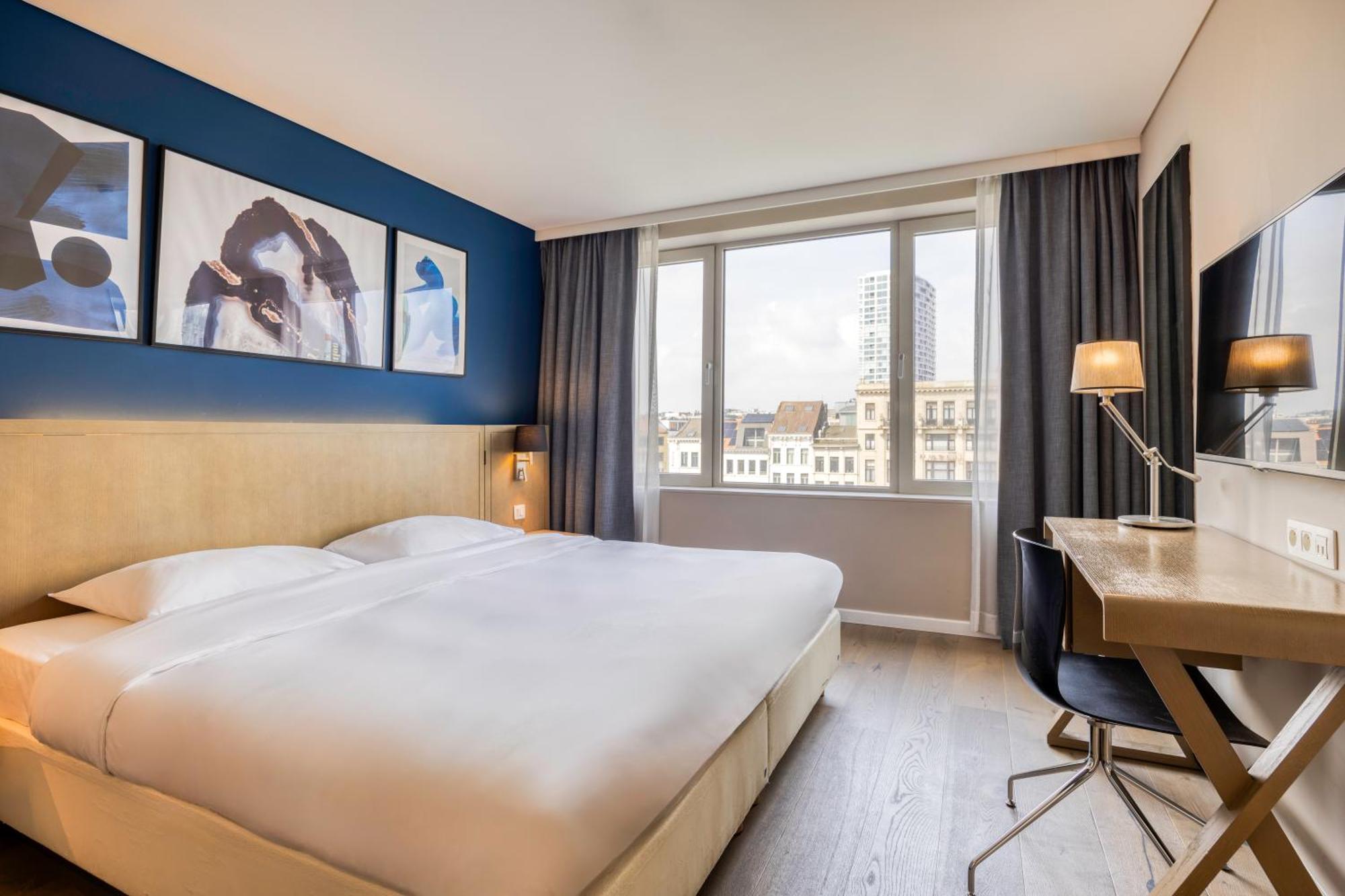 Superior Room City View