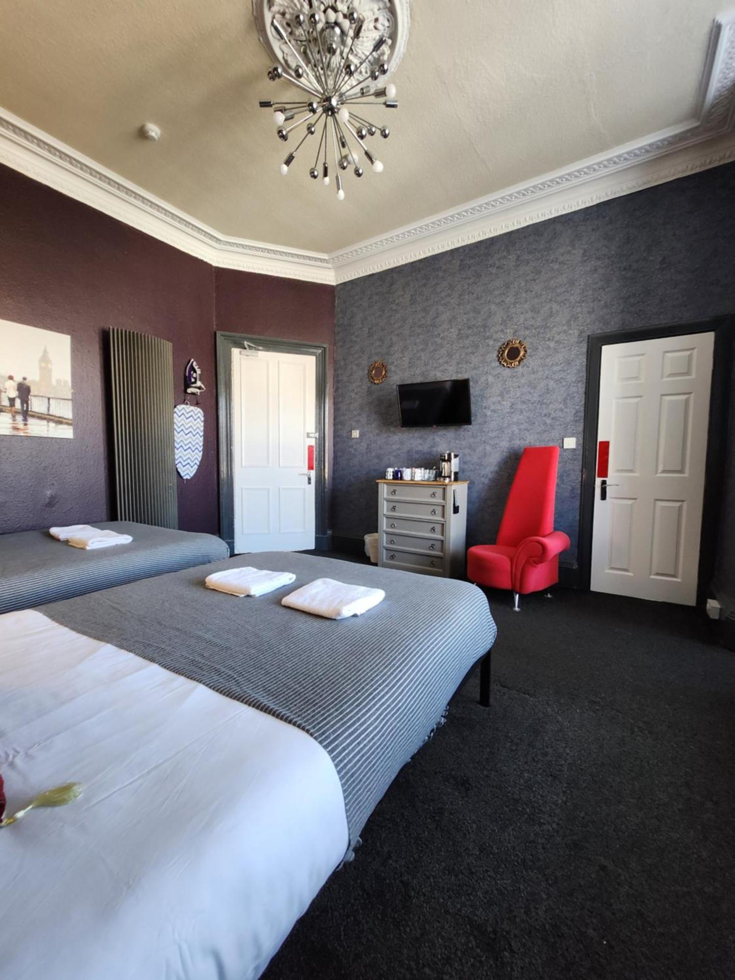Deluxe Quadruple Room