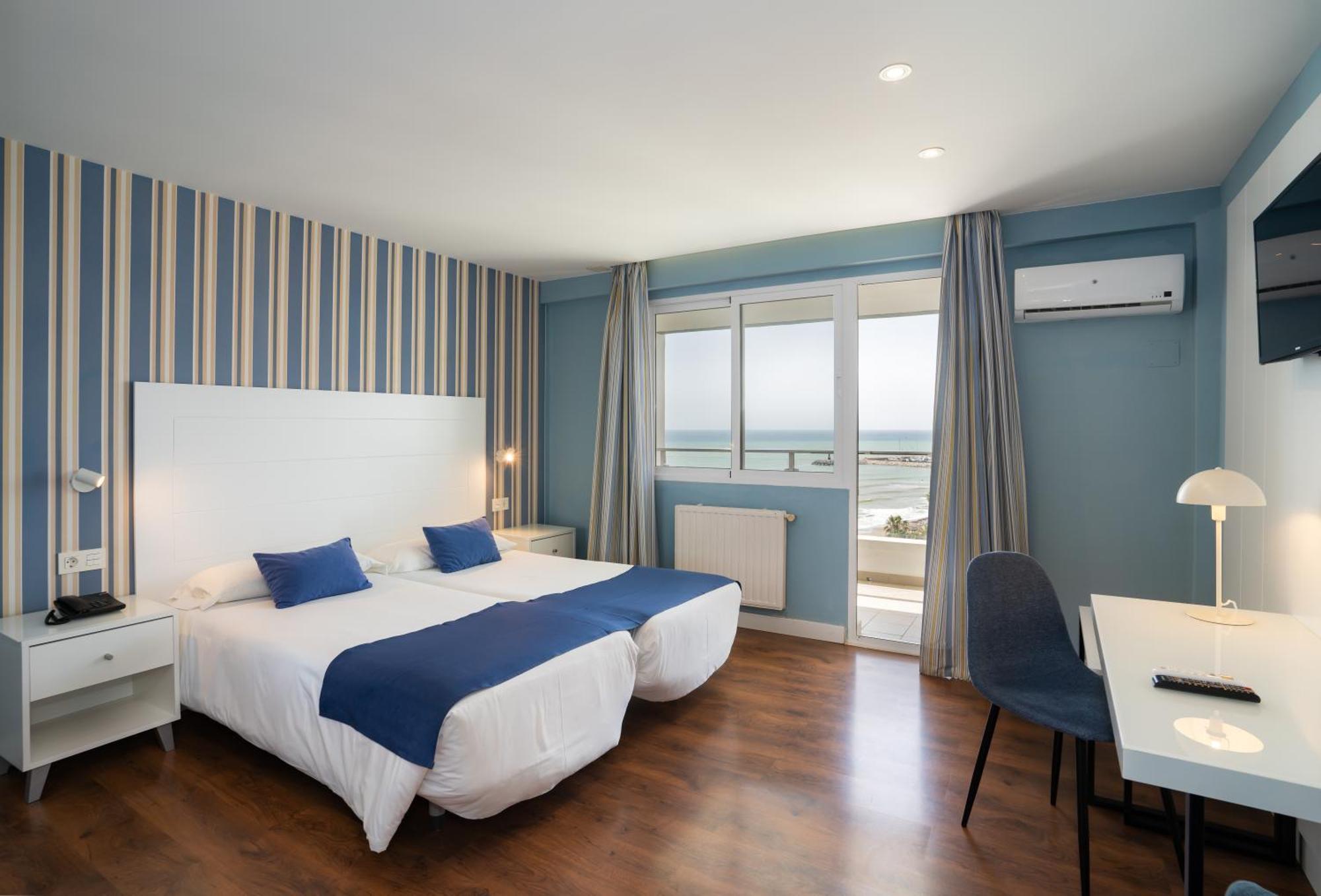 Double Room Pool or Sea View
