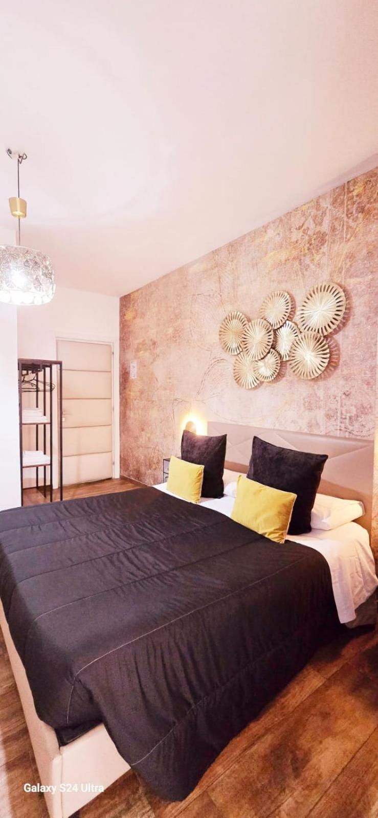 Deluxe Double Room Balcony