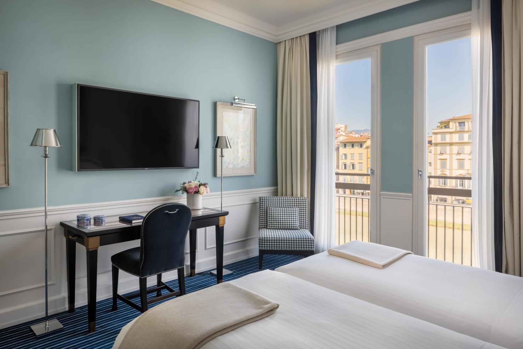 Superior Double or Twin Room River View