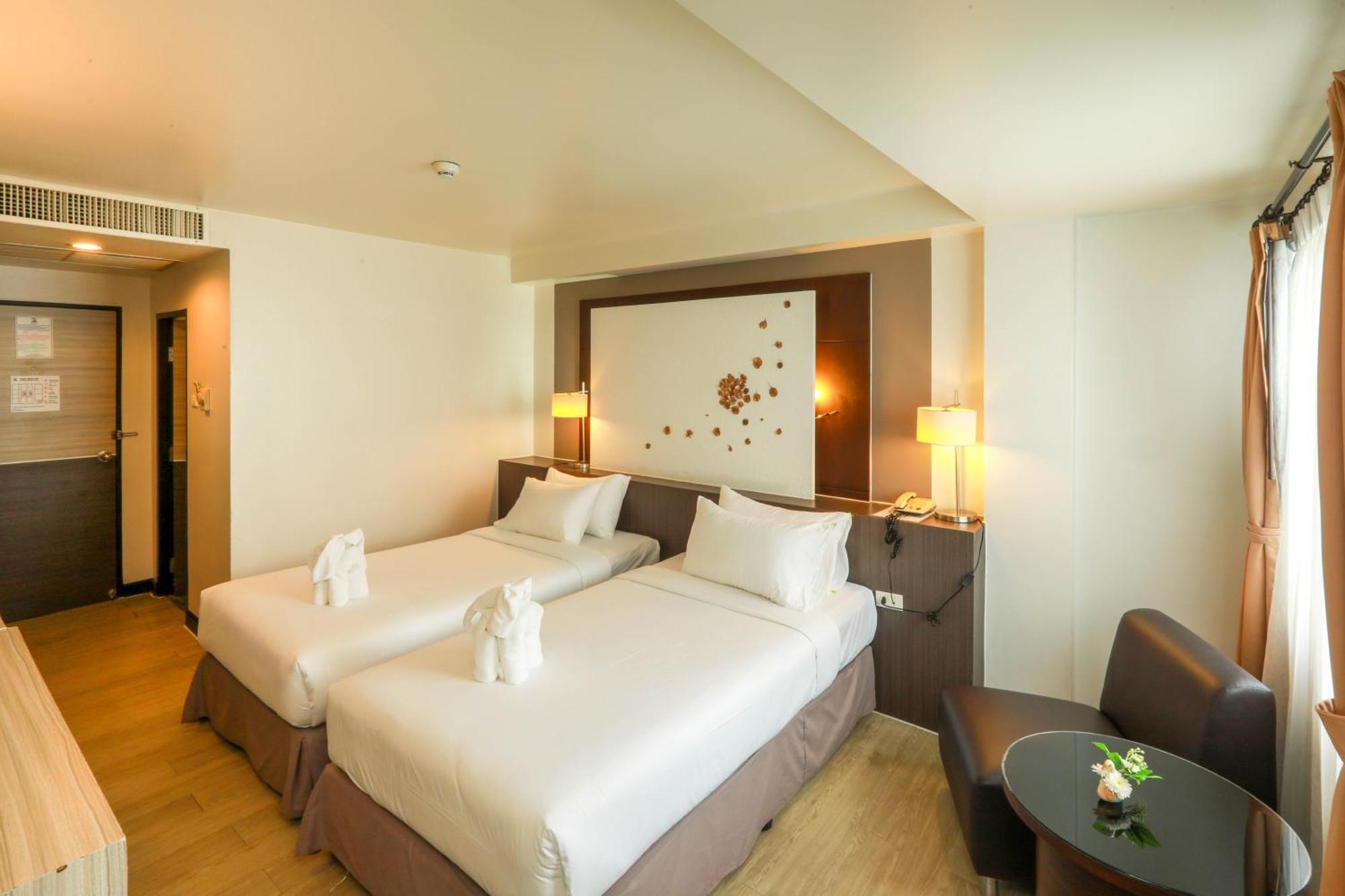 Standard Twin Room