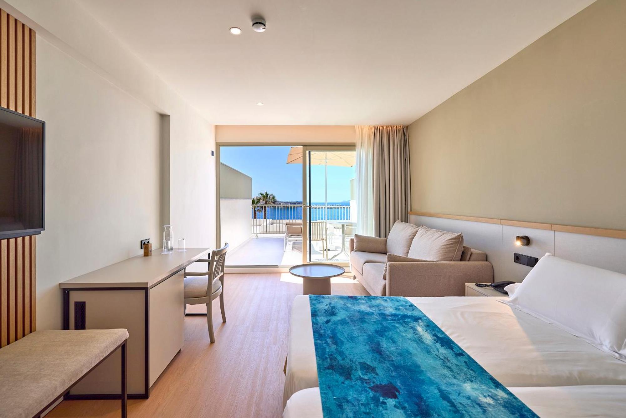 Family Room Sea View